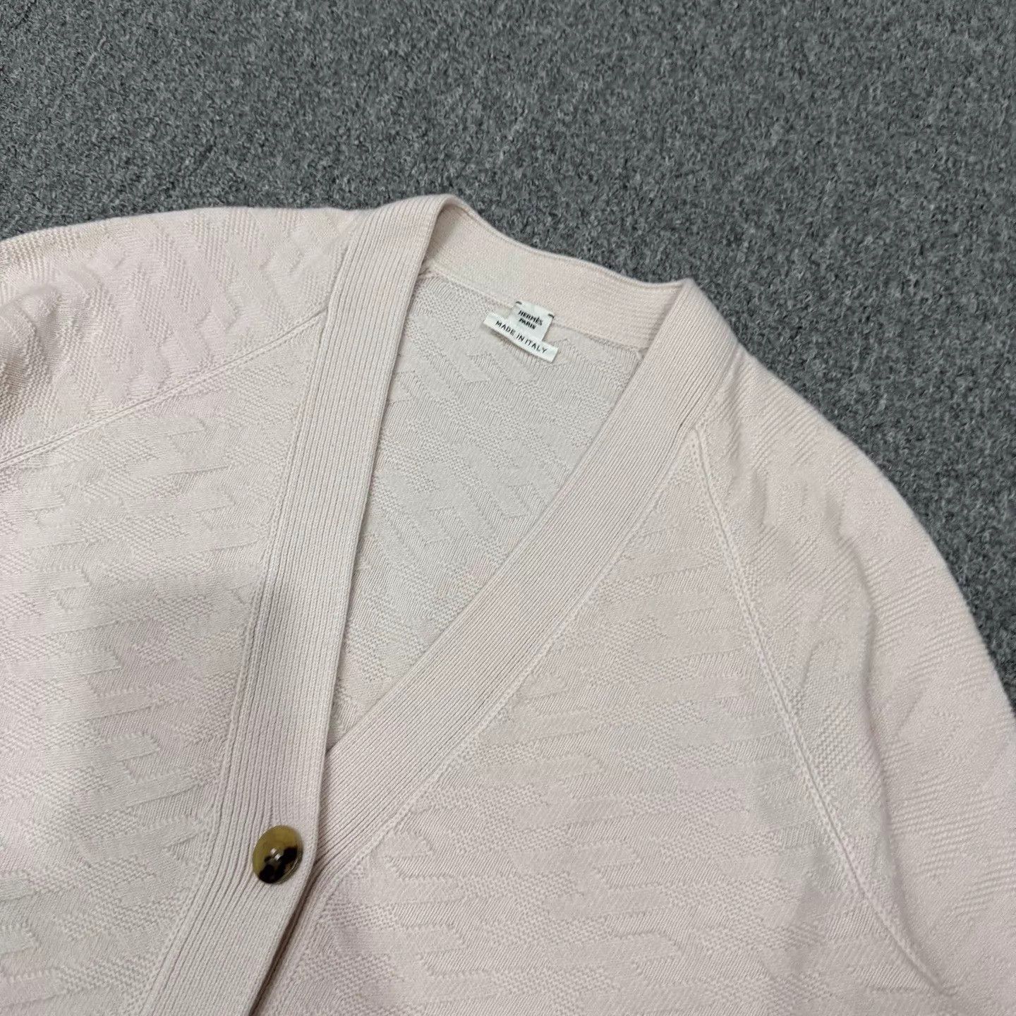 Hermes Hermes Cardigan All-Over Subtle Pattern 36 99 New Size XS / US 0-2 / IT 36-38 - 3 Thumbnail