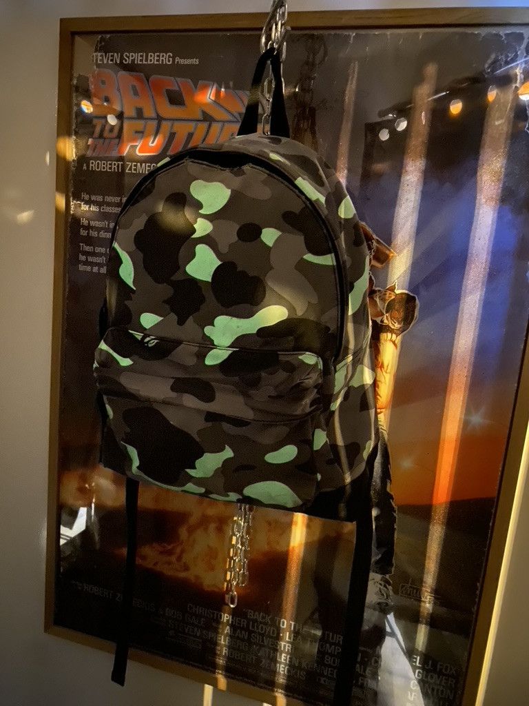 Bape 2000s A Bathing Ape Glow In The Dark City Camo Day Backpack Size ONE SIZE - 7 Thumbnail