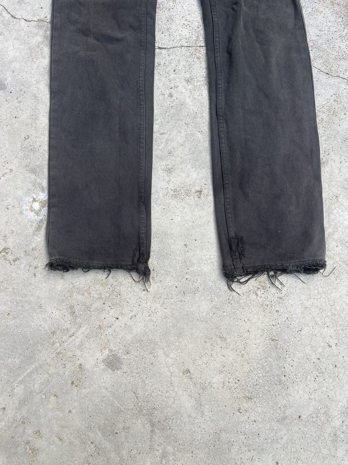 Helmut Lang Helmut Lang Black Distressed Denim (90s Rare Archive Grail) Size US 30 / EU 46 - 8 Thumbnail