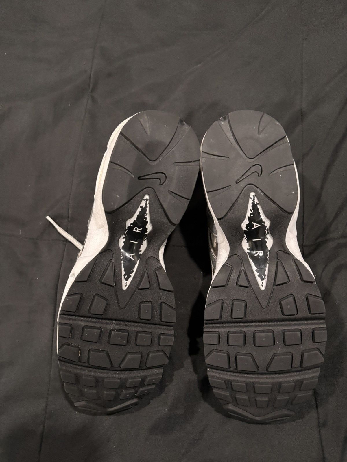 Nike × Supreme Nike Air Max 96 Supreme Silver Bullet Size US 9.5 / EU 42-43 - 3 Thumbnail