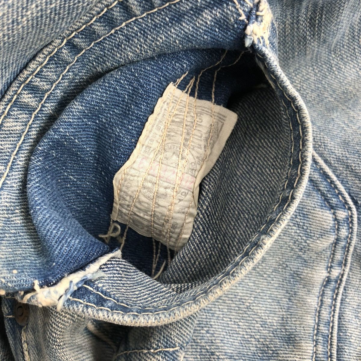 Sugar Cane 🇯🇵90s Vintage Sugar Cane Selvedge Faded Jeans Japanese Brand Size US 30 / EU 46 - 19 Thumbnail