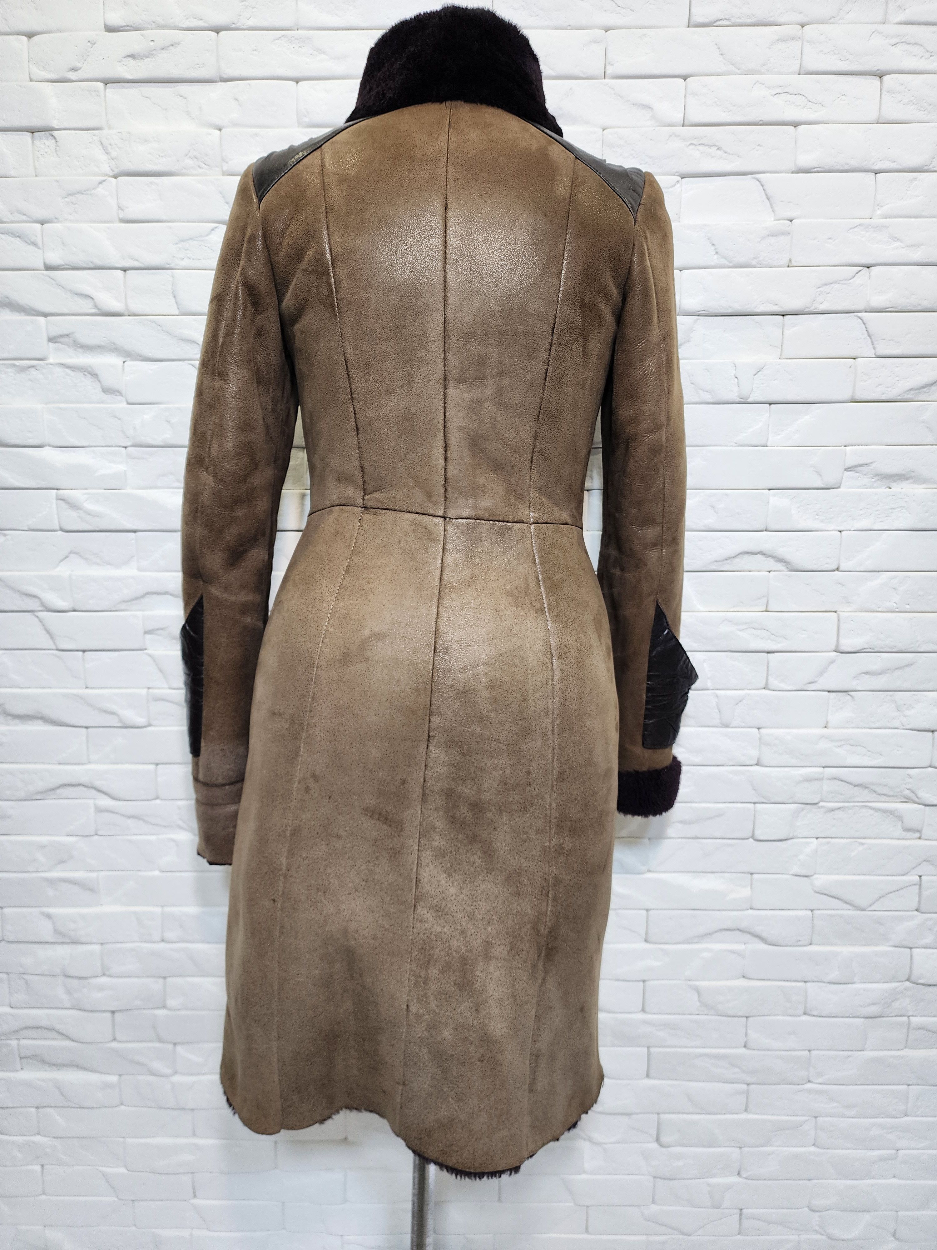 Genuine Leather Brown Sheepskin Coat: Genuine Fur, Metal Zipper. Size S / US 4 / IT 40 - 2 Thumbnail