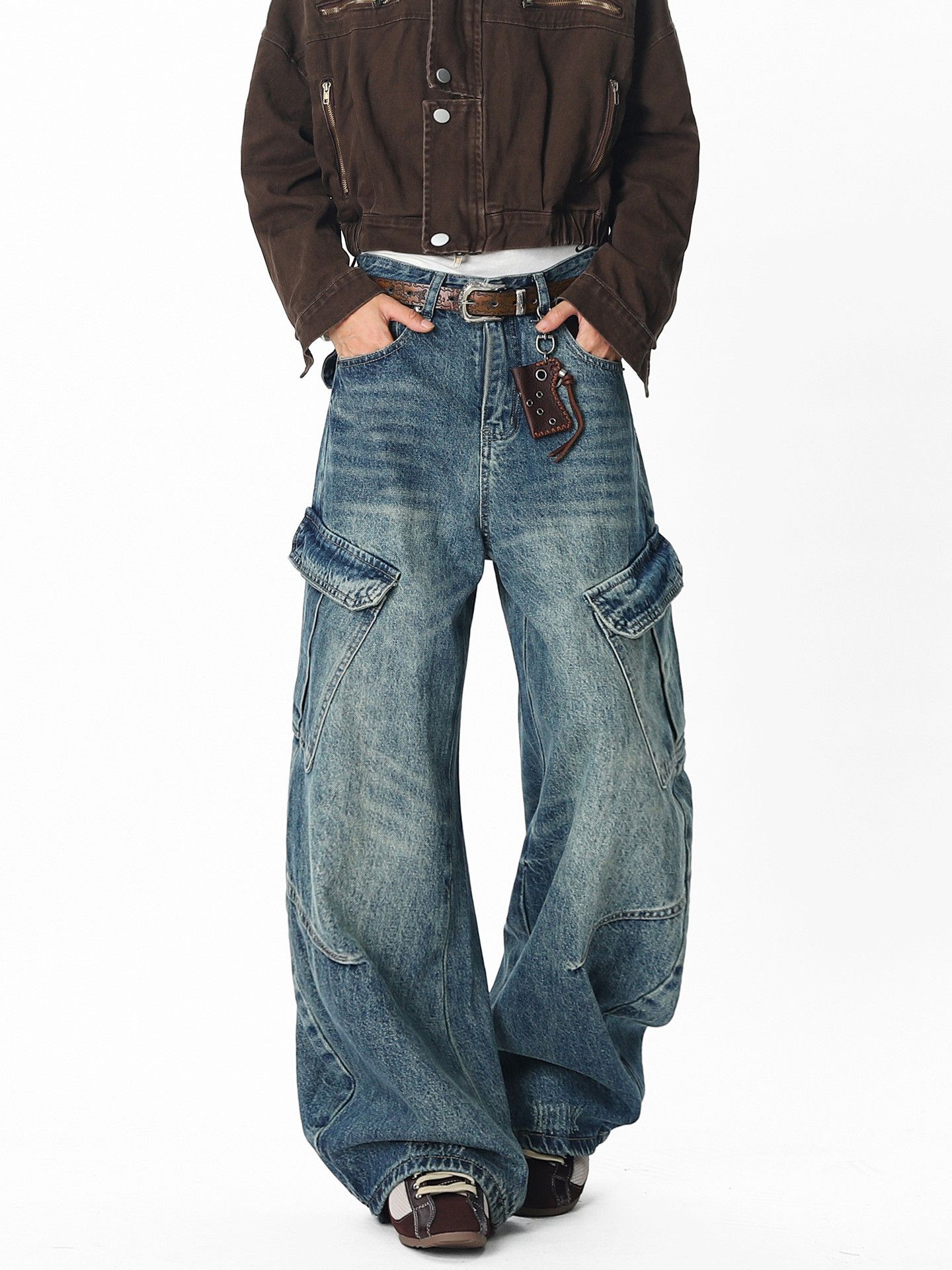Japanese Brand Men's American multi-pocket loose distressed patchwork jeans Size US 32 / EU 48 - 2 Thumbnail