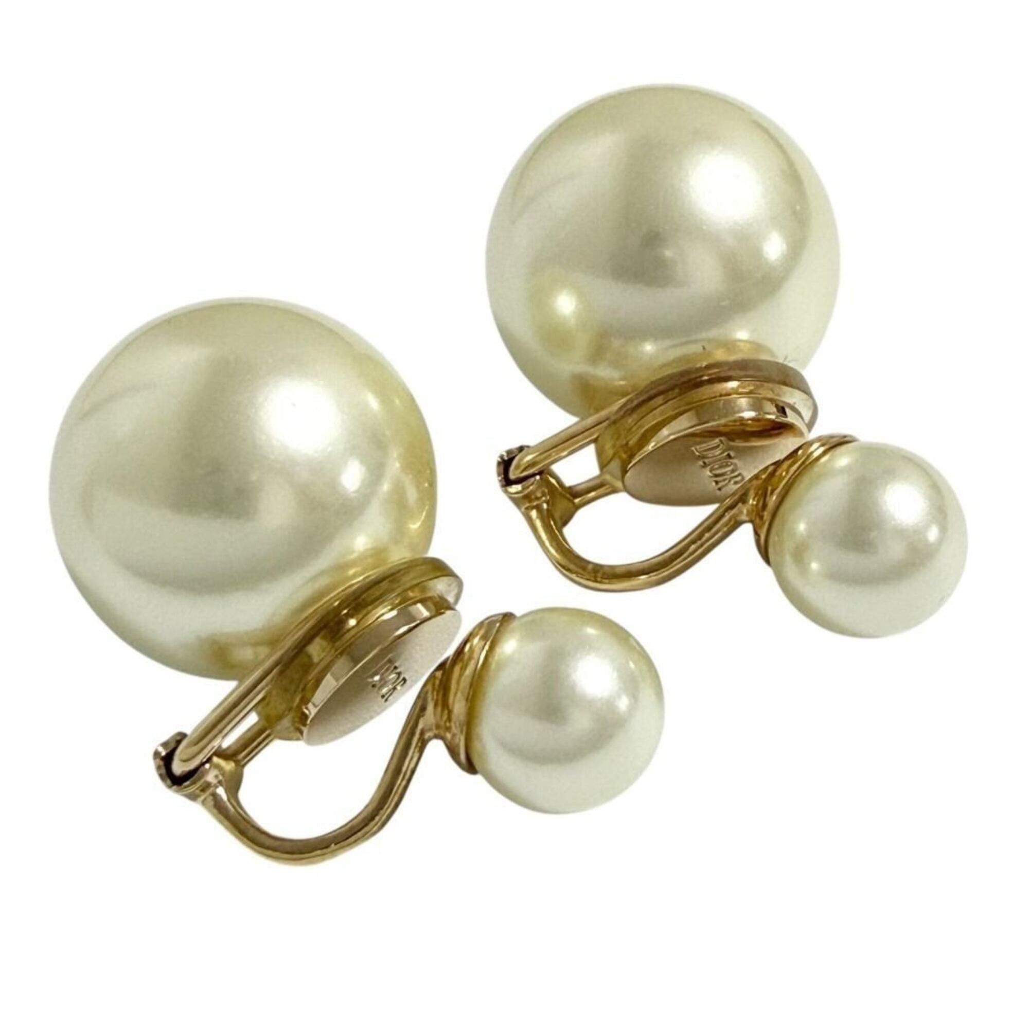 Dior Christian Dior Dior Women's Tribal Clip Earrings, Faux Pearl Size ONE SIZE - 1 Thumbnail