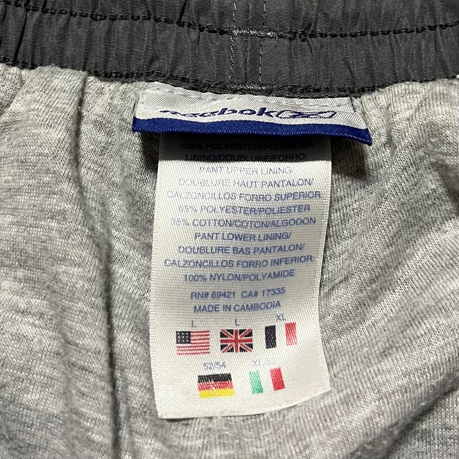 Reebok Vintage Reebok Baggy Skater Lined Red Striped Grey Trackpant Size US 32 / EU 48 - 3 Thumbnail