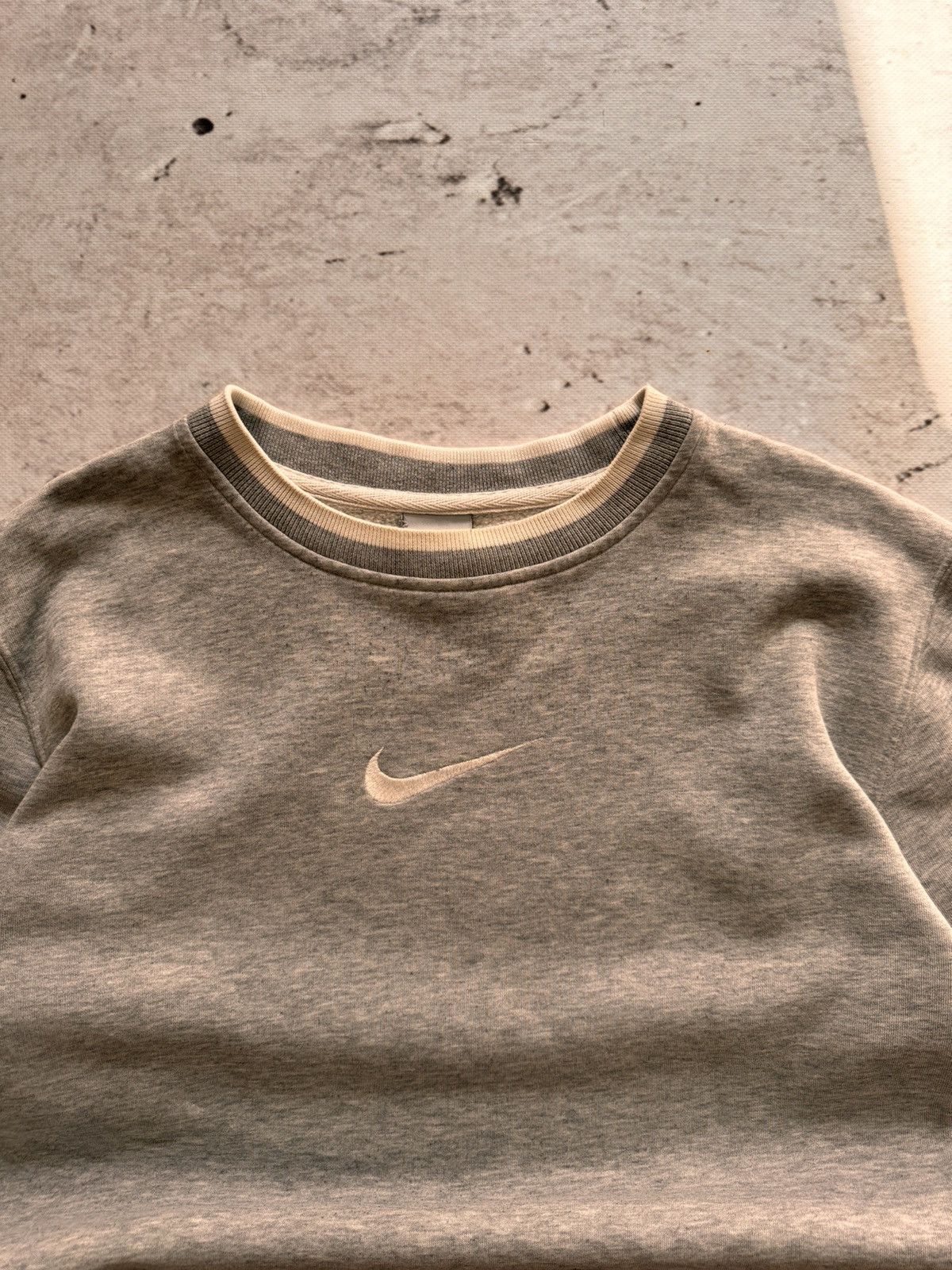 Nike × Vintage NIKE VINTAGE CENTER LOGO OVERSIZE BOXY SWEATSHIRT Size US M / EU 48-50 / 2 - 4 Thumbnail