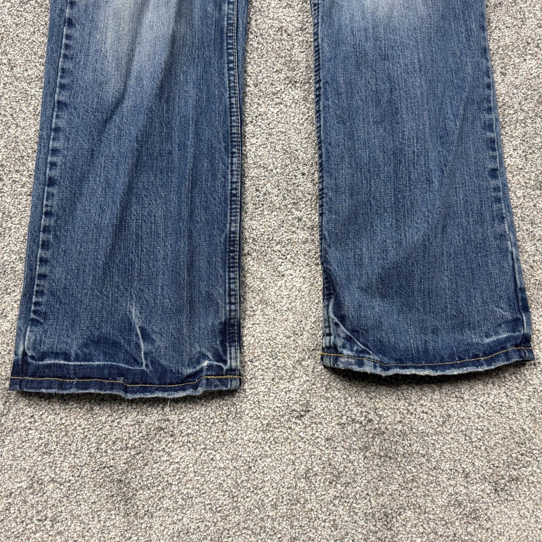 Vintage VINTAGE American Eagle Jeans Mens 29x27 Straight Blue Denim Distressed 5-Pocket Zipper Fly Button Closure Mens Size US 29 - 5 Thumbnail