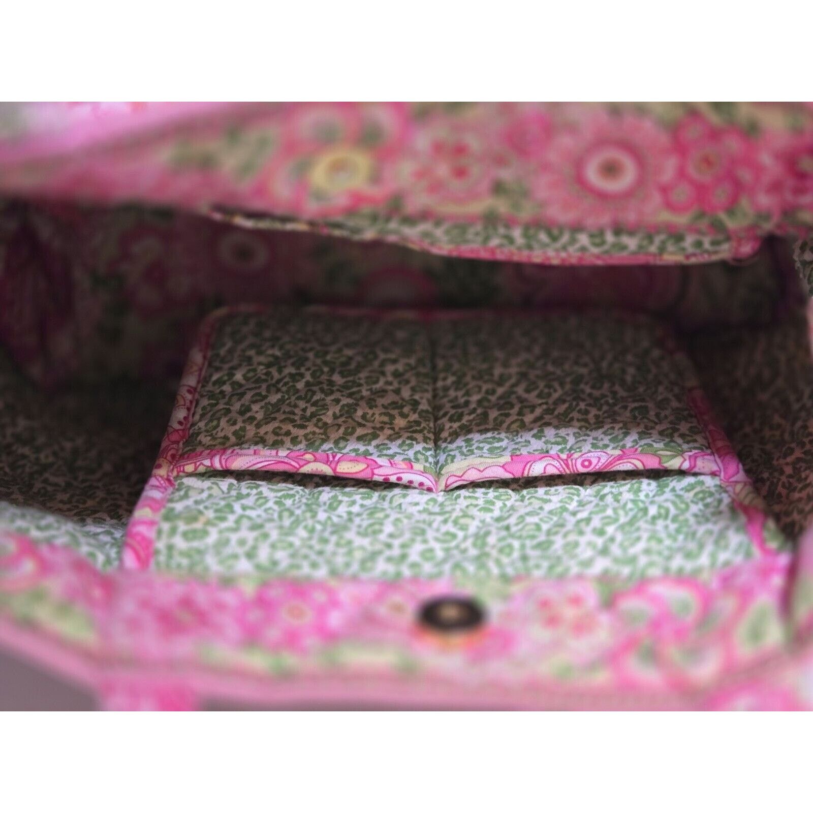Vera Bradley 4 Pc Vera Bradley Pink Floral Bag W/ Makeup Bag Glasses Case Size ONE SIZE - 8 Thumbnail