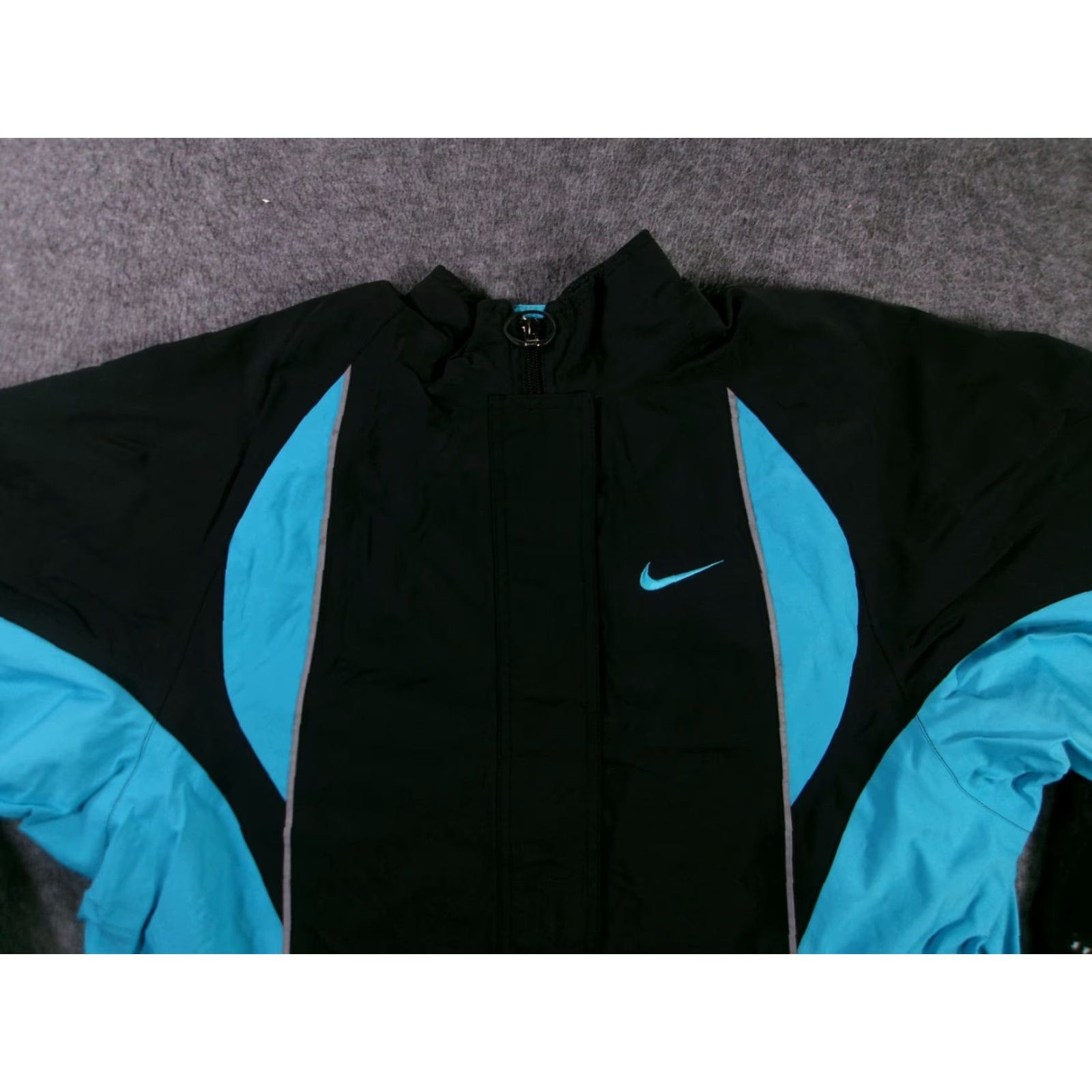 Nike VINTAGE Nike Storm-FIT Jacket Women L Water Resistant Black Teal Reflective Windbreaker Size L / US 10 / IT 46 - 2 Thumbnail