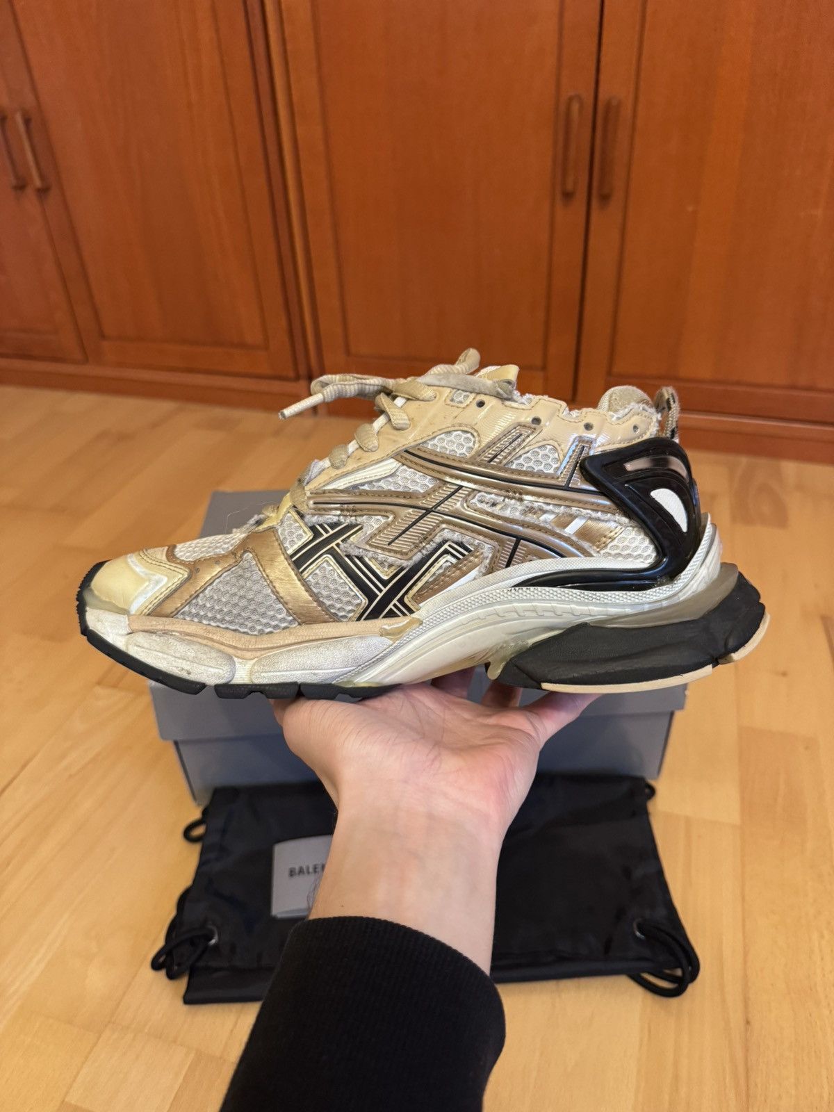 Balenciaga Balenciaga Runner Beige Size US 8 / EU 41 - 5 Thumbnail