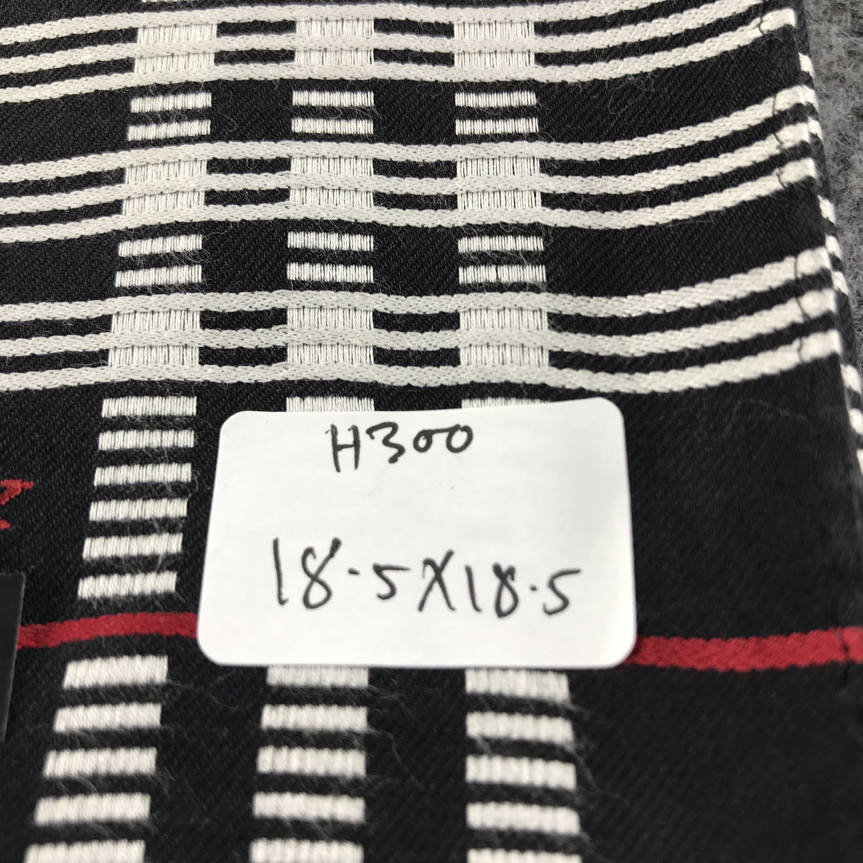 Burberry Burberry Handkerchief Neckerchief Bandana H300 Size ONE SIZE - 7 Thumbnail