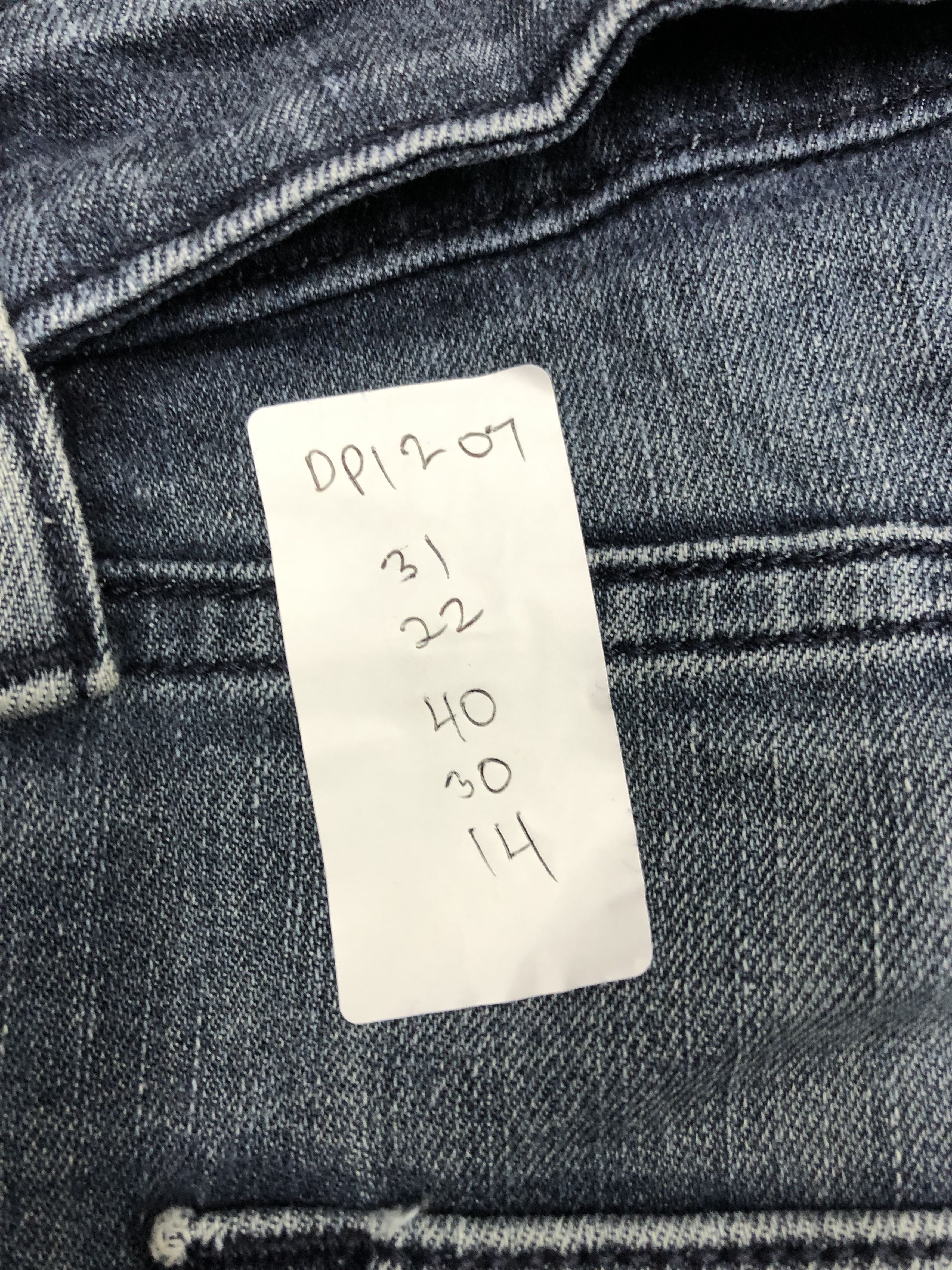 Levi's Vintage Levis 505 light Wash Jeans DP1207 Size US 31 - 12 Thumbnail
