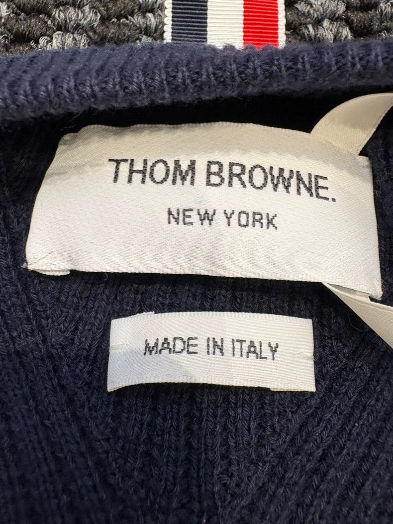 Thom Browne Thom Browne Wool knit V neck top Size US XS / EU 42 / 0 - 4 Thumbnail