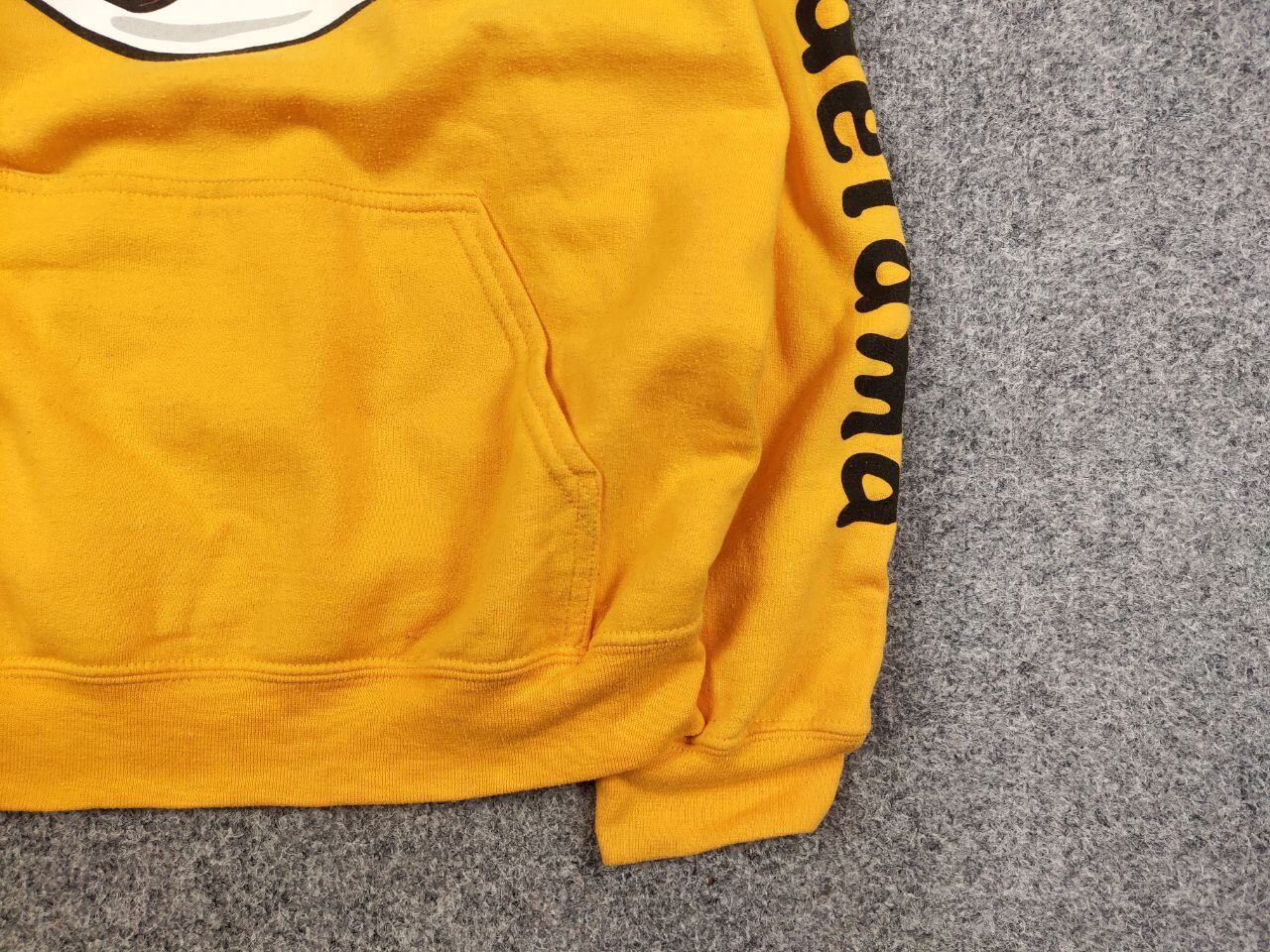 Japanese Brand Gudetama Japan Sanrio The Lazy Egg Yellow Hoodie Size US M / EU 48-50 / 2 - 11 Thumbnail