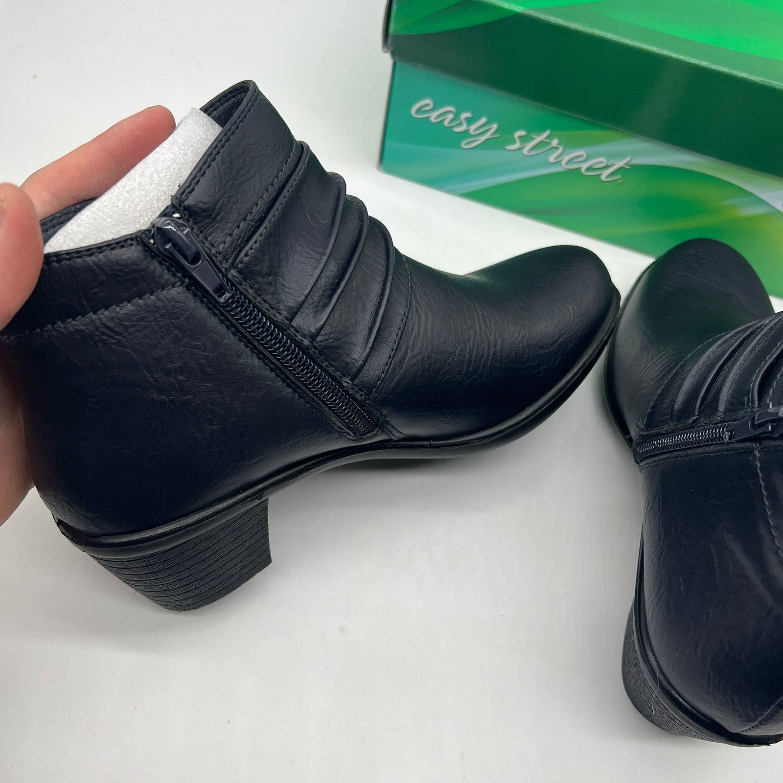 Other Easy Street Damita Booties Women's Block He Size US 5 / IT 35 - 6 Thumbnail