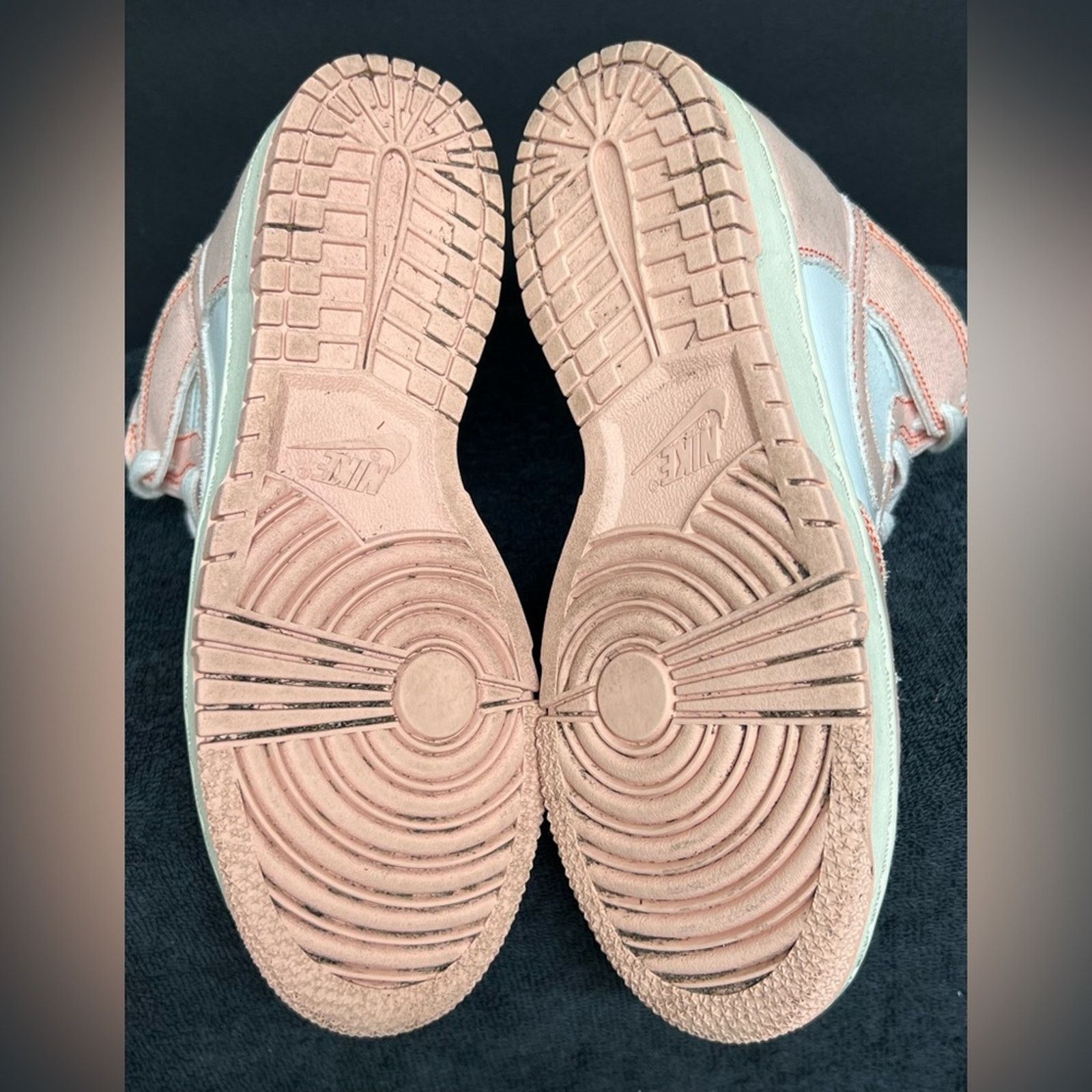 Nike Nike Women’s Dunk High Arctic Orange Sail Sneakers Size 6 Size US 6 / IT 36 - 7 Thumbnail