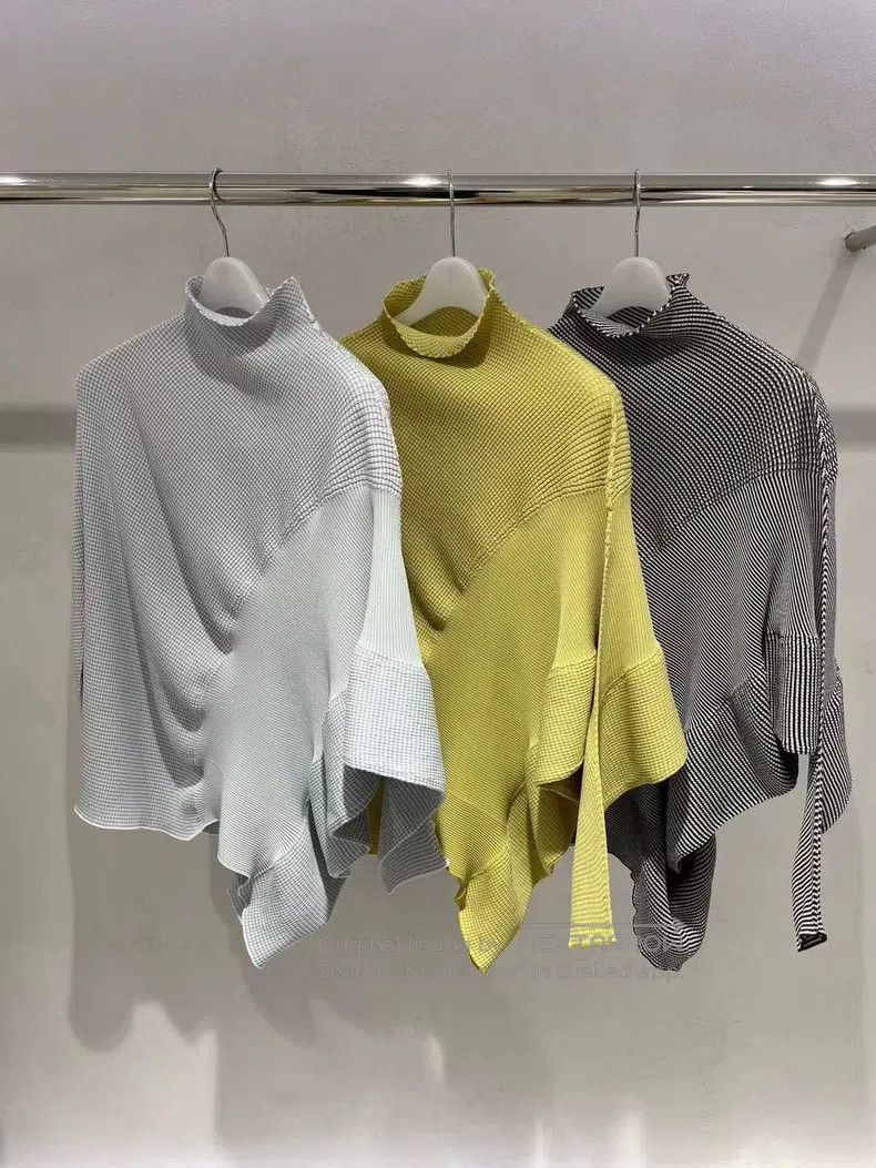 Issey Miyake Issey Miyake Mock Neck Long-Sleeve Top Size M / US 6-8 / IT 42-44 - 2 Thumbnail
