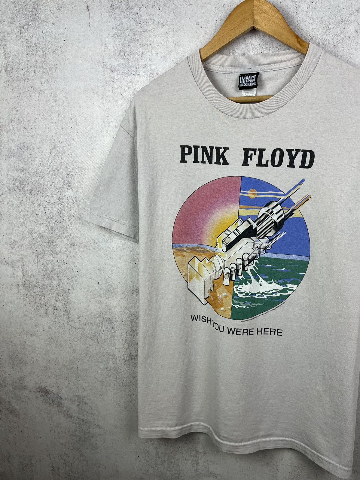 Band Tees Vintage Pink Floyd 2005 Wish You Were Here Graphic T-Shirt Size US L / EU 52-54 / 3 - 2 Thumbnail