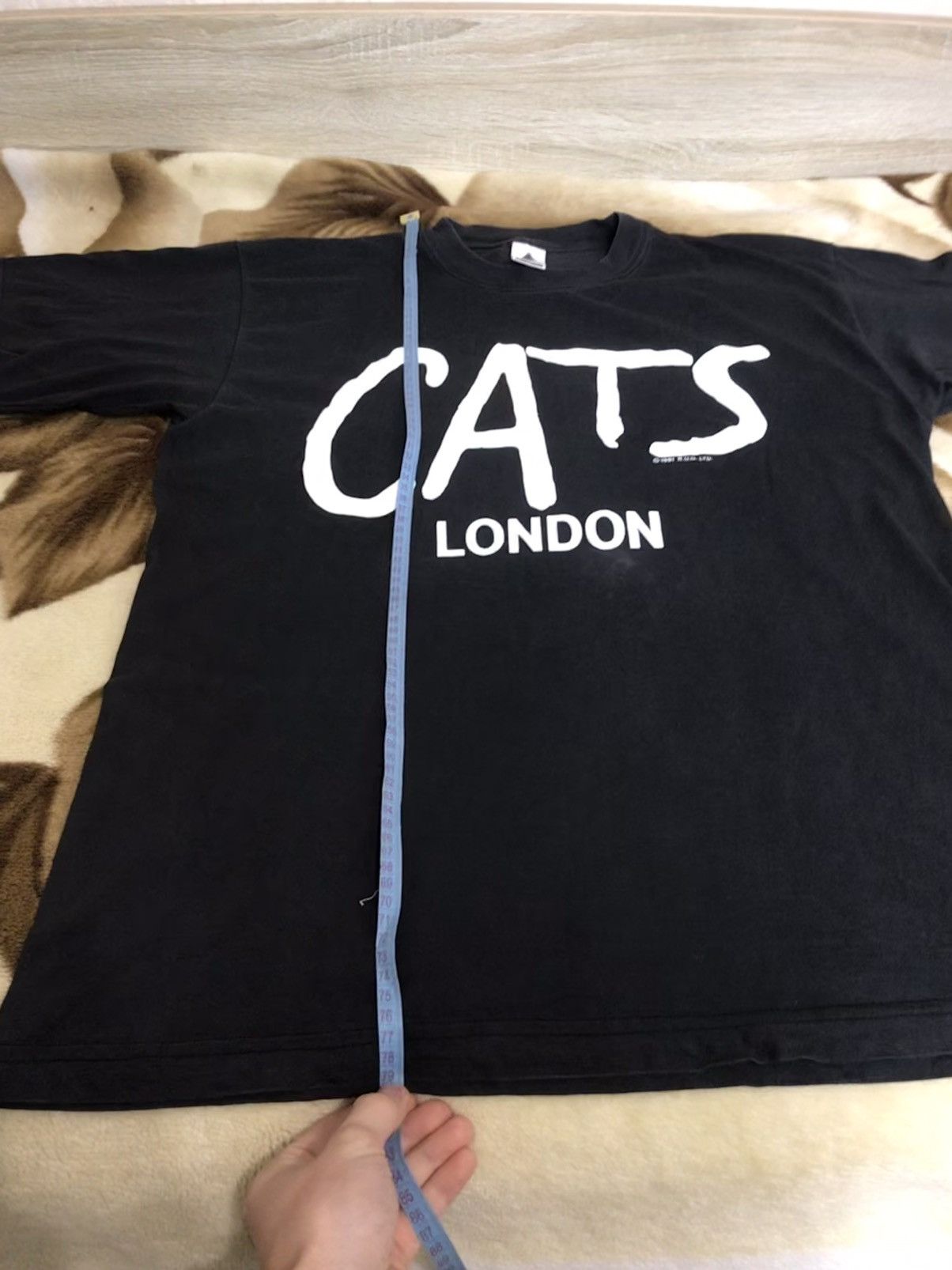 Band Tees × Vintage 🔥 Vintage CATS London 1981 T Shirt Rap Music Y2K Size US XL / EU 56 / 4 - 17 Thumbnail