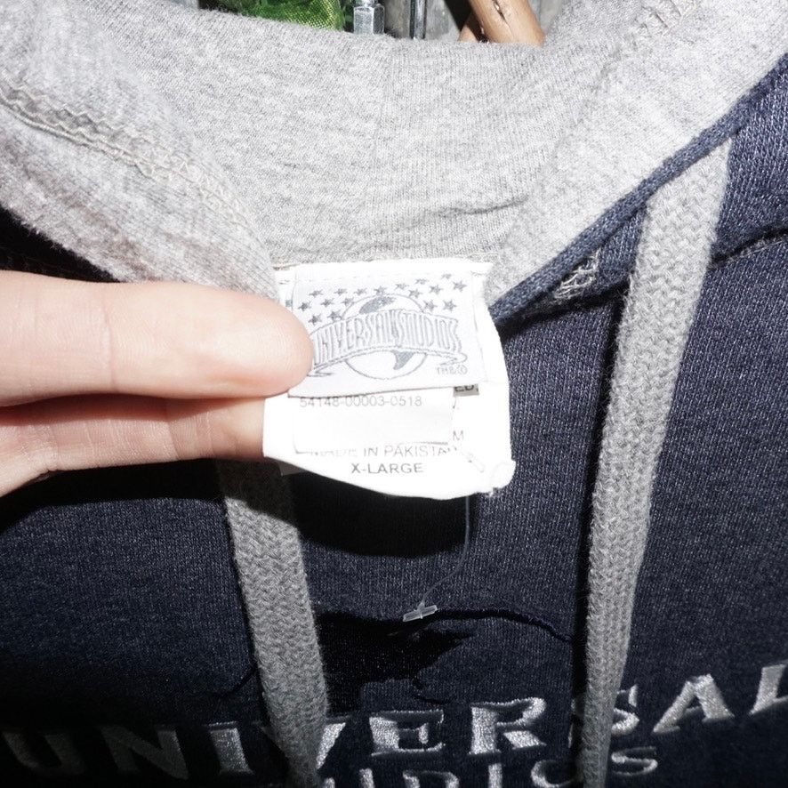 Universal Studios XL - Vintage Y2K Universal Studios embroidered 2000s hoodie Size US XL / EU 56 / 4 - 3 Thumbnail