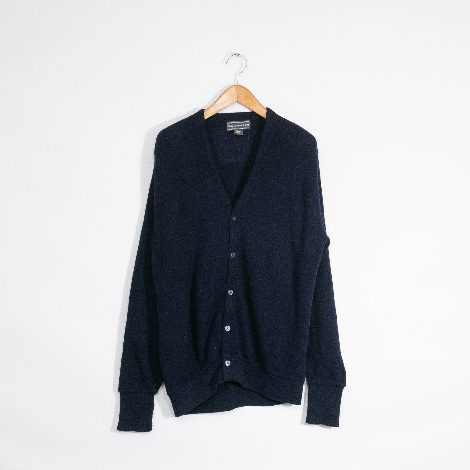 Vintage Vintage David Taylor Acrylic Cardigan Sweater Large Tall Size US L / EU 52-54 / 3 - 1 Thumbnail