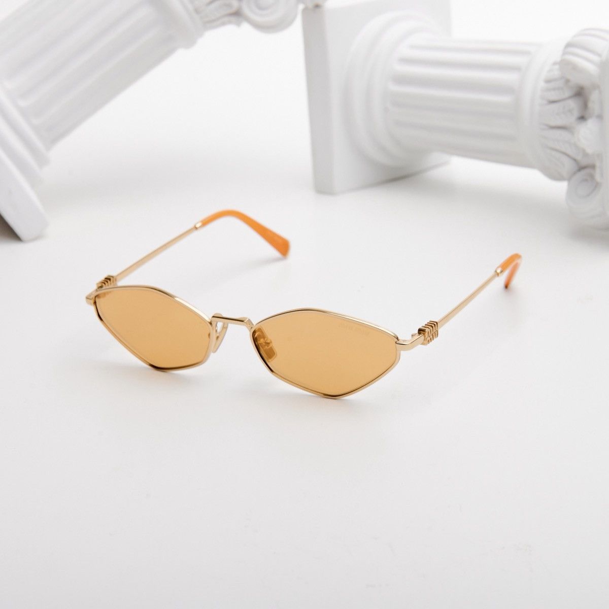 Miu Miu MIU MIU 0MU 56ZS 5AK40D SUNGLASSES Size ONE SIZE - 1 Thumbnail