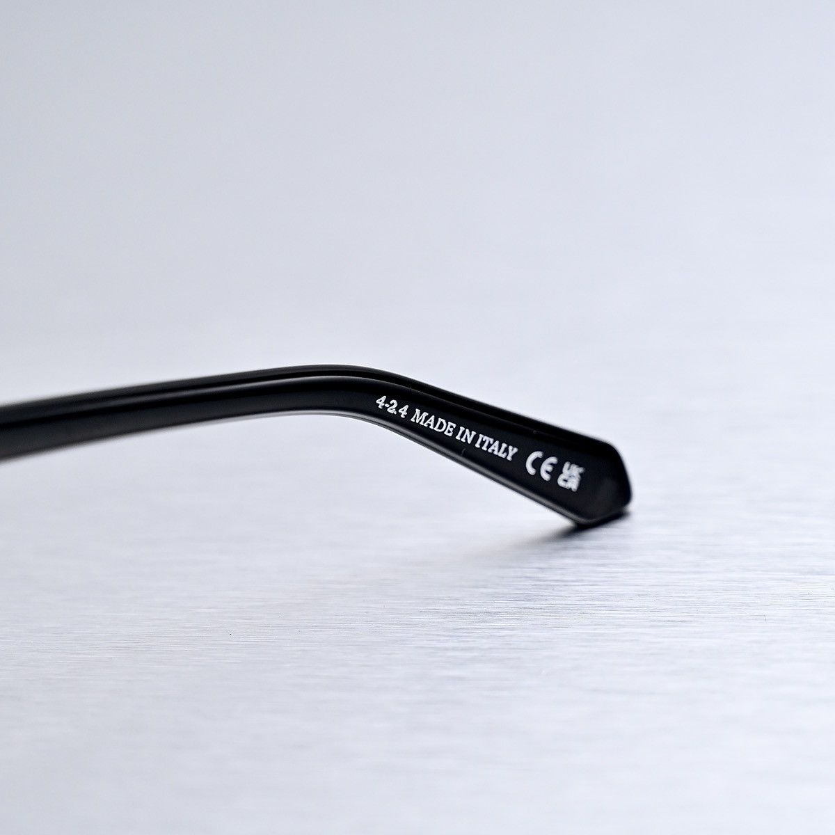 Off-White OFF WHITE ALBANY SUNGLASSES Size ONE SIZE - 11 Thumbnail