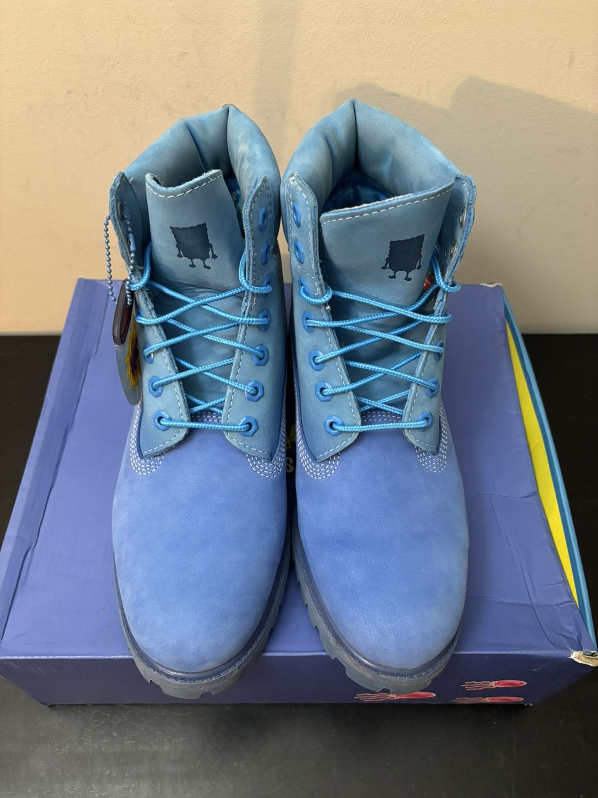 Timberland Timberland 6 Inch Suede Boots SpongeBob Jellyfish Blue Size US 9.5 / EU 42-43 - 2 Thumbnail