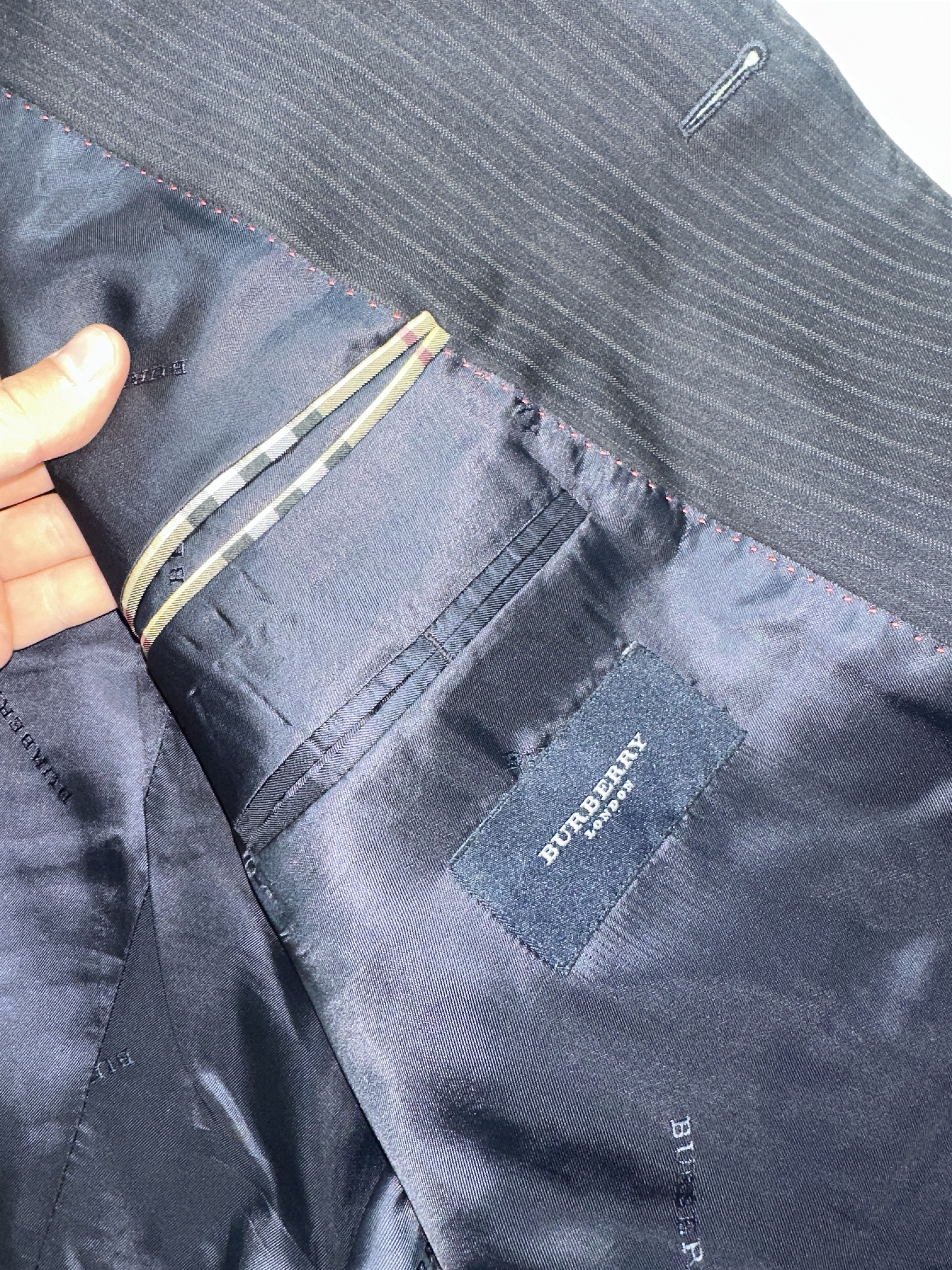 Burberry Burberry London Pinstripe 3 Button Long Fit Blazer IT 60 XXL Size 54R - 3 Thumbnail