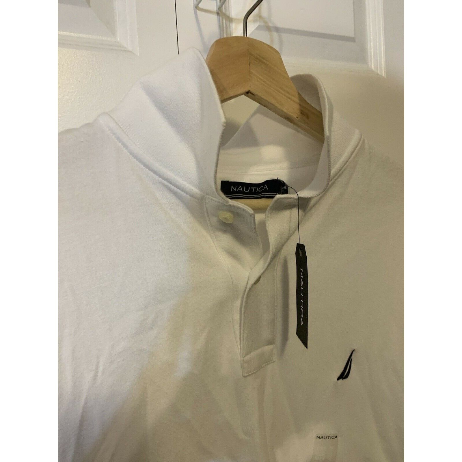 Nautica Nautica Men’s Sz M solid deck polo shirt white NWT Size US M / EU 48-50 / 2 - 5 Thumbnail