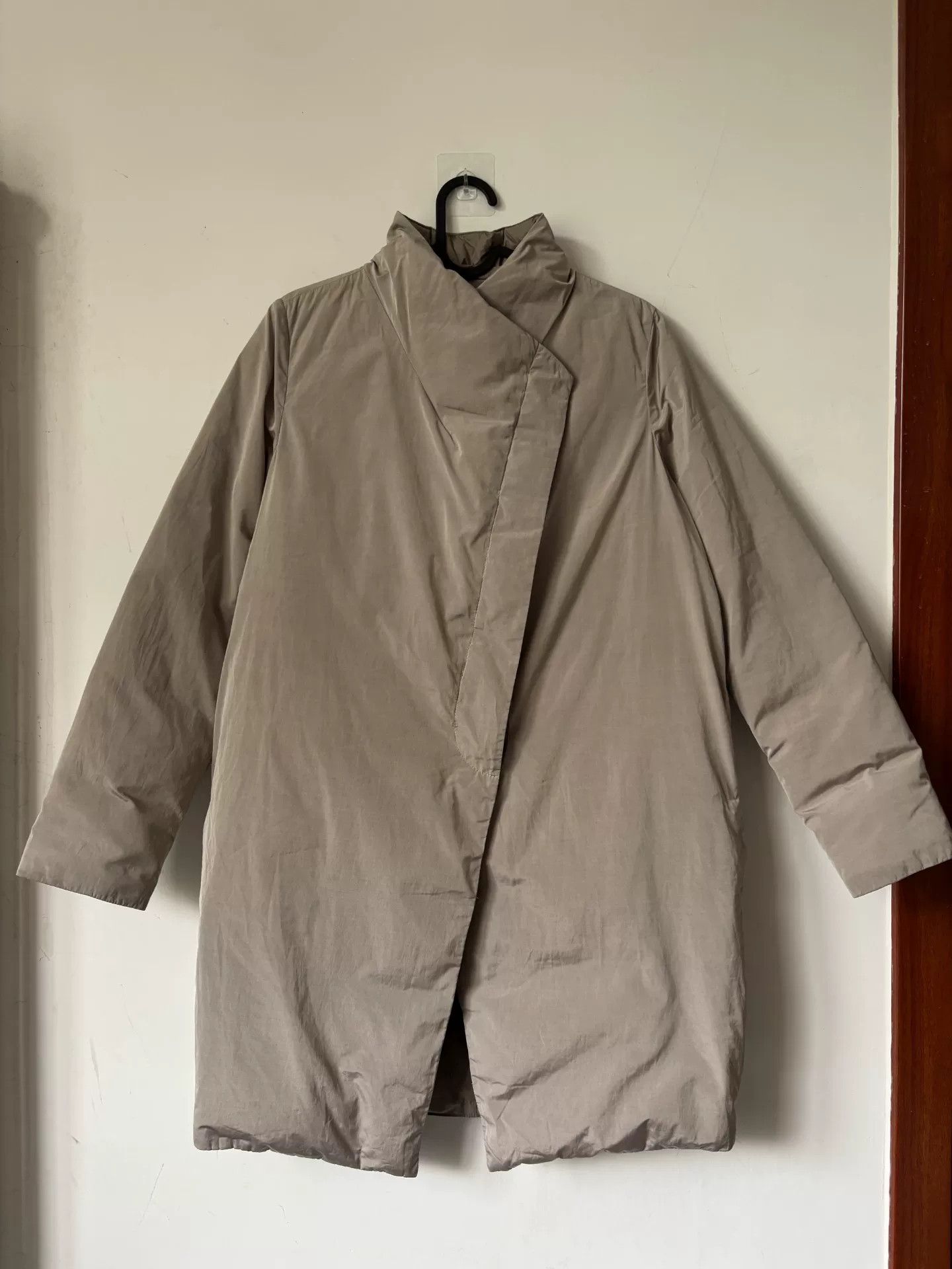 Brunello Cucinelli Brunello Cucinelli Gray Lightweight Coat Size US S / EU 44-46 / 1 - 1 Thumbnail