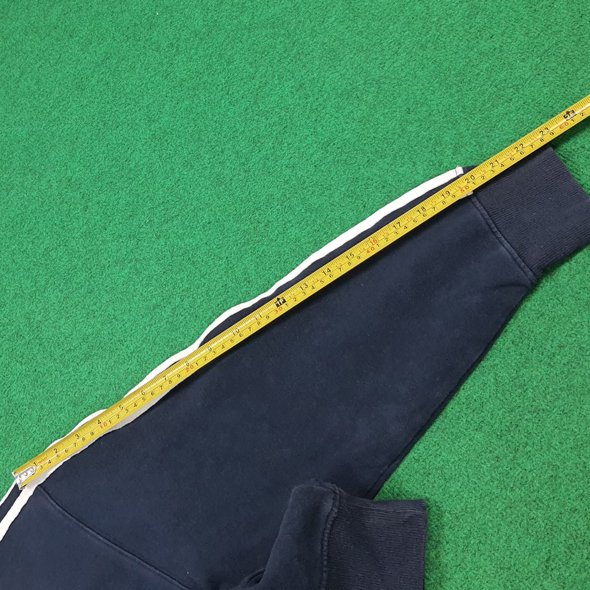 Adidas Vintage Adidas 3 Stripes Custom Yohji Sweatshirt C305N20 Size US M / EU 48-50 / 2 - 12 Thumbnail