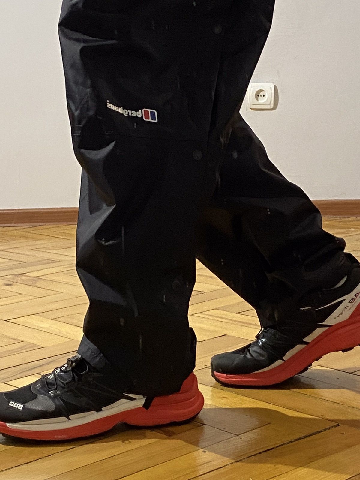 Berghaus Berghaus hype y2k gorpcore streetwear pants Size US 38 / EU 54 - 3 Thumbnail