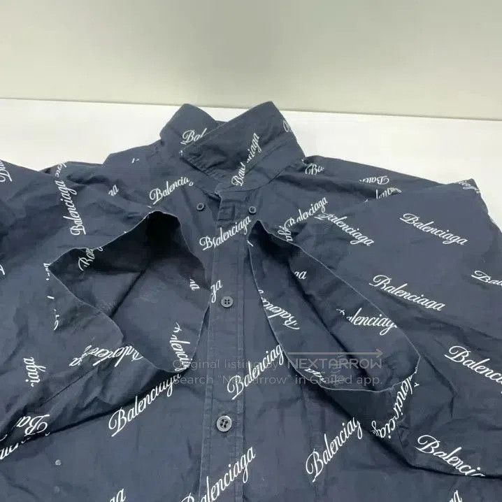Balenciaga Balenciaga Black Logo Printed Short Sleeve Shirt. Size US M / EU 48-50 / 2 - 3 Thumbnail