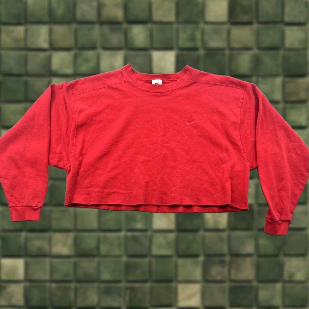 Nike VINTAGE Nike Women's Cropped Red Long Sleeve Sweatshirt XL Shirt Womens 1990s Nike Size XL / US 12-14 / IT 48-50 - 1 Thumbnail