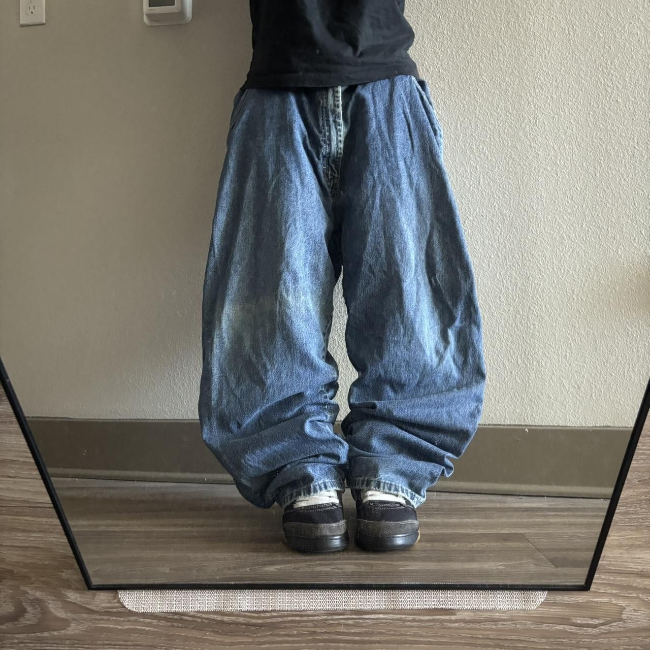 Vintage Crazy Vintage Y2K/2000s Baggy Medium Wash Skater Style Carpenter Denim Jeans! 42x30 Size US 42 / EU 58 - 1 Thumbnail