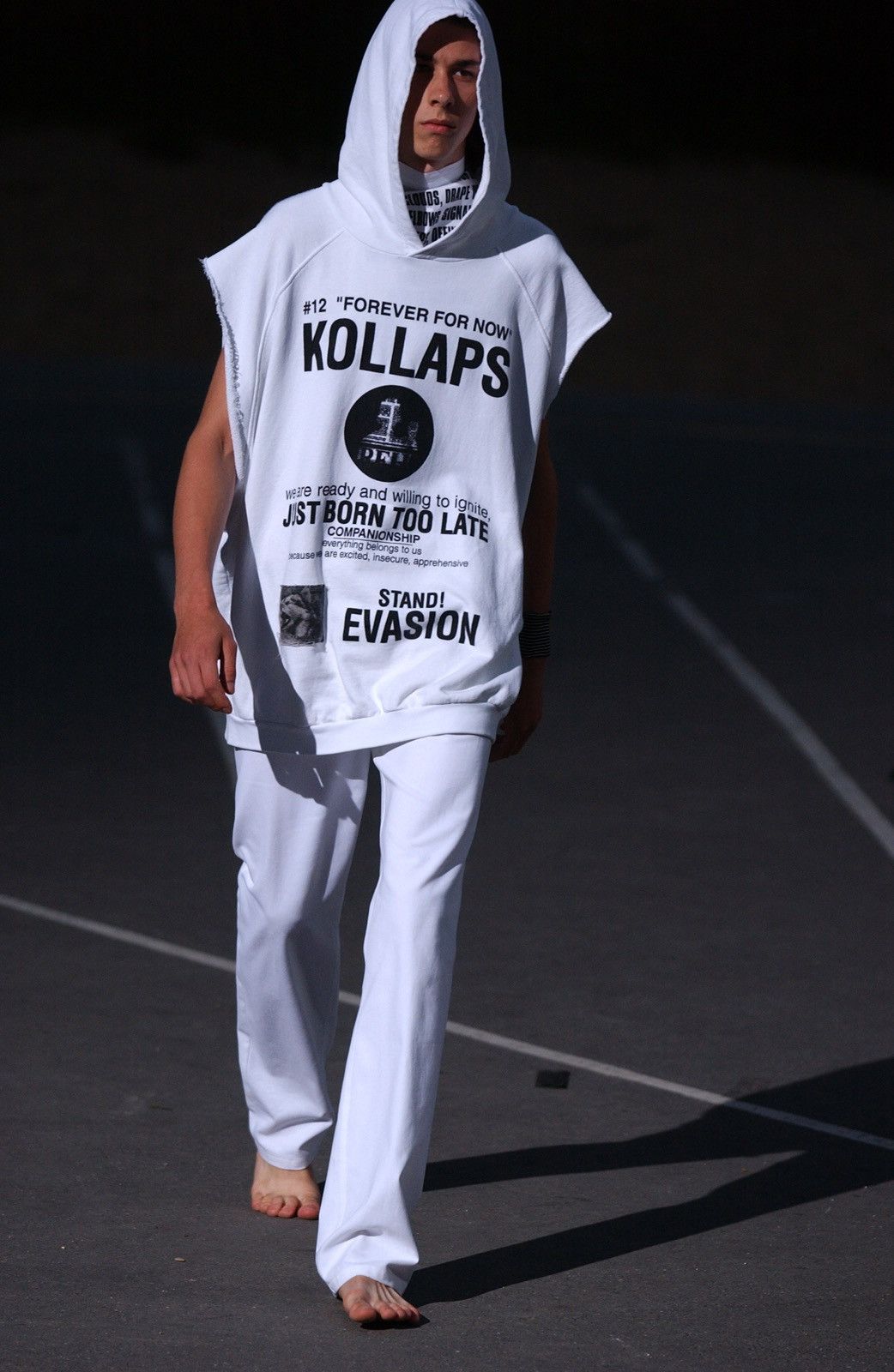 Raf Simons Raf Simons SS02 "Kollaps" Sleeveless Oversized Hoodie Size US L / EU 52-54 / 3 - 14 Thumbnail