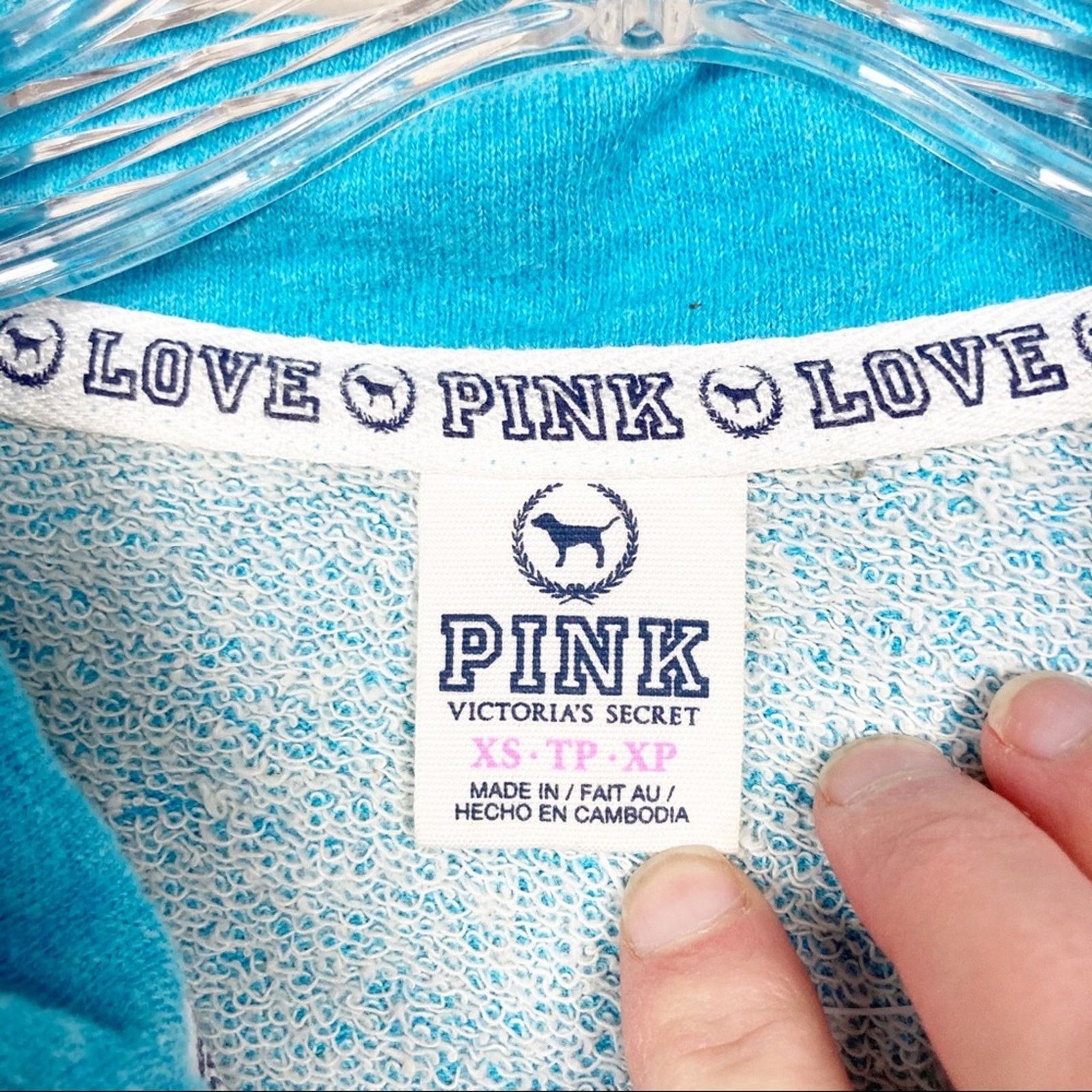 Victoria's Secret Victoria's Secret Pink Blue Quarter Zip Pullover Sz XS Size XS / US 0-2 / IT 36-38 - 4 Thumbnail