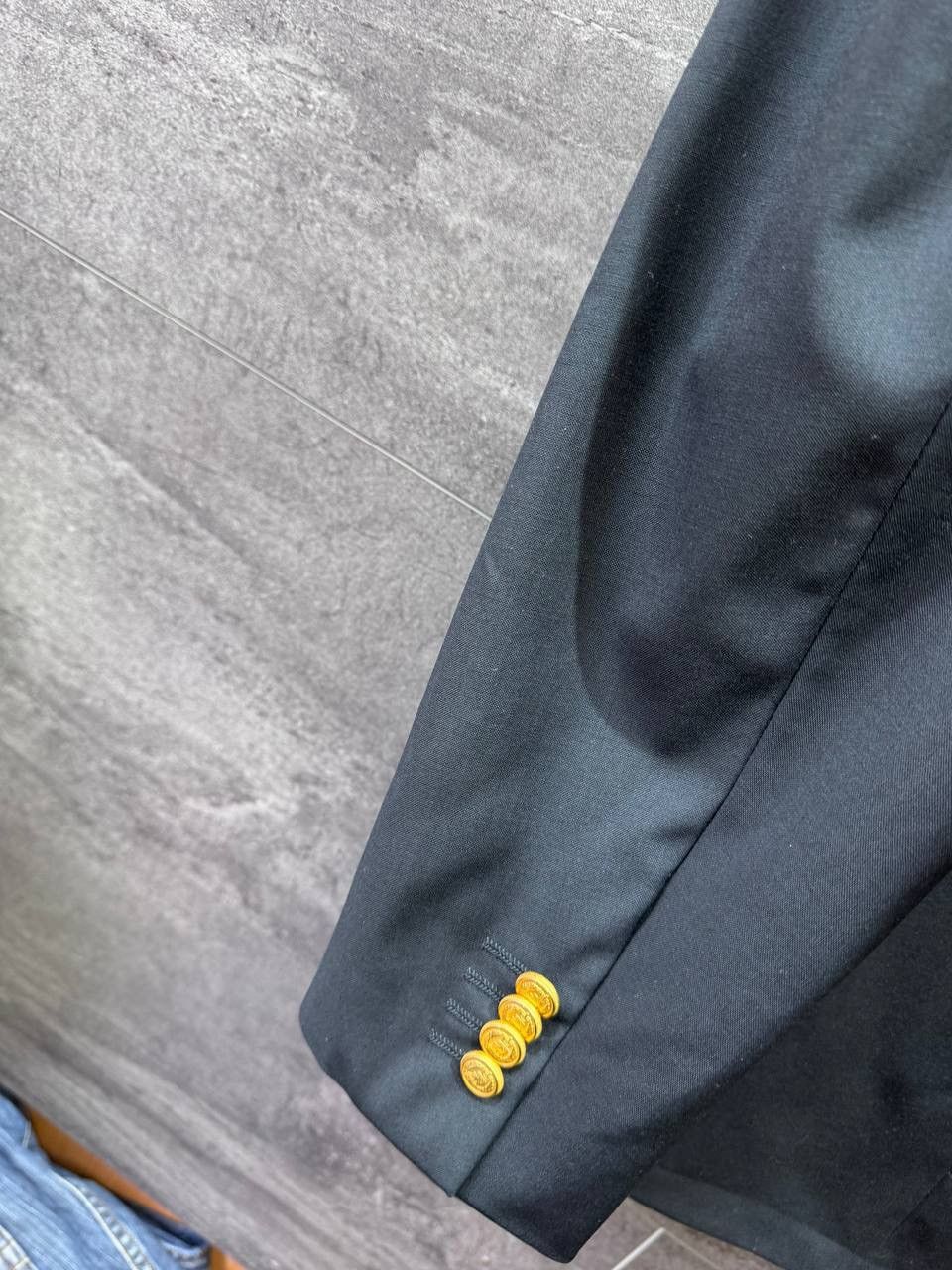 Corneliani Corneliani Navy Blazer Gold Buttons Virgin Wool Mens Size XL Size 46R - 16 Thumbnail