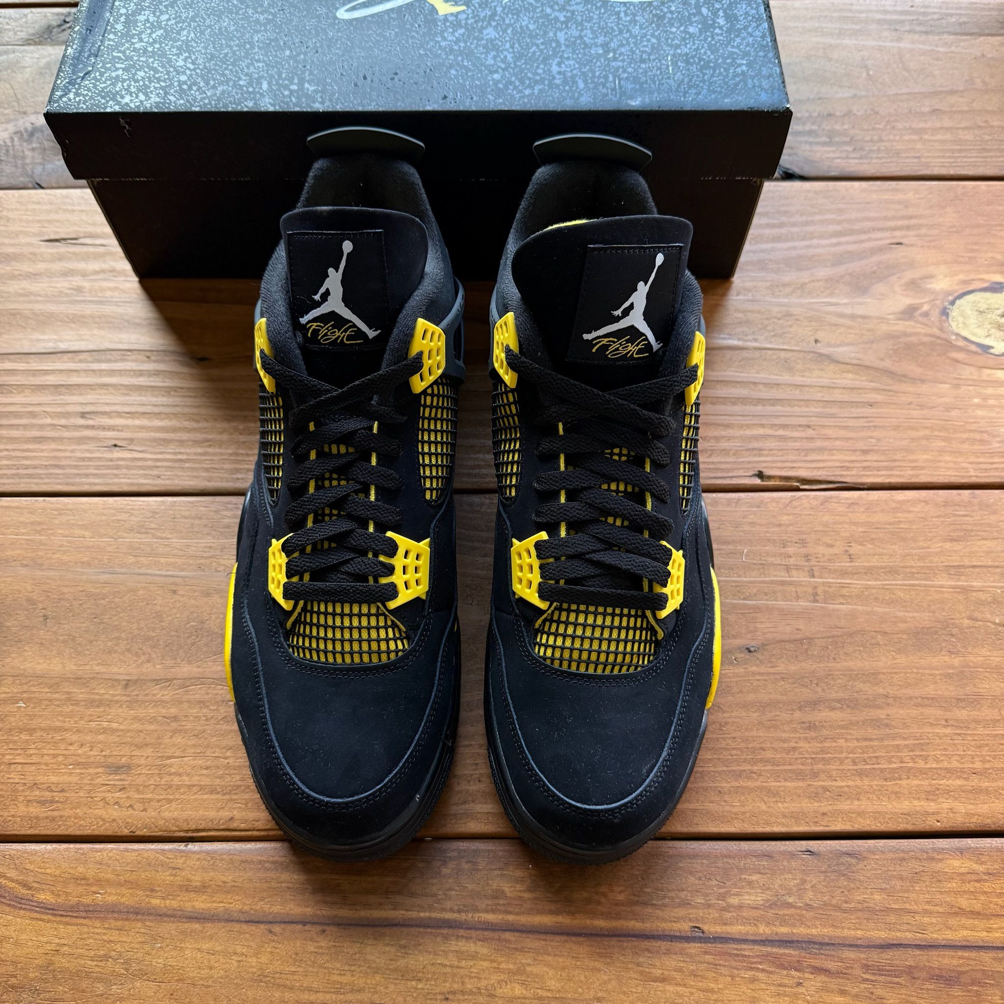 Jordan Brand Size 13 - Jordan 4 Retro 'Thunder' 2023 Size US 13 / EU 46 - 4 Thumbnail