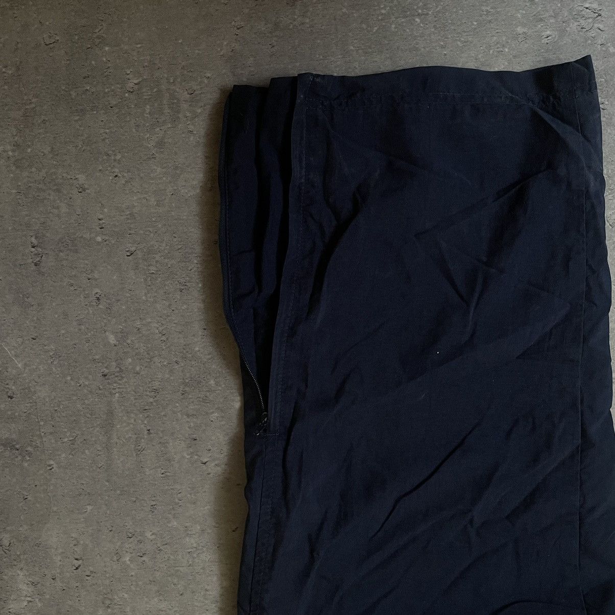 Nike × Vintage Vintage Nike 90s Nylon Track Pants Size US 32 / EU 48 - 5 Thumbnail
