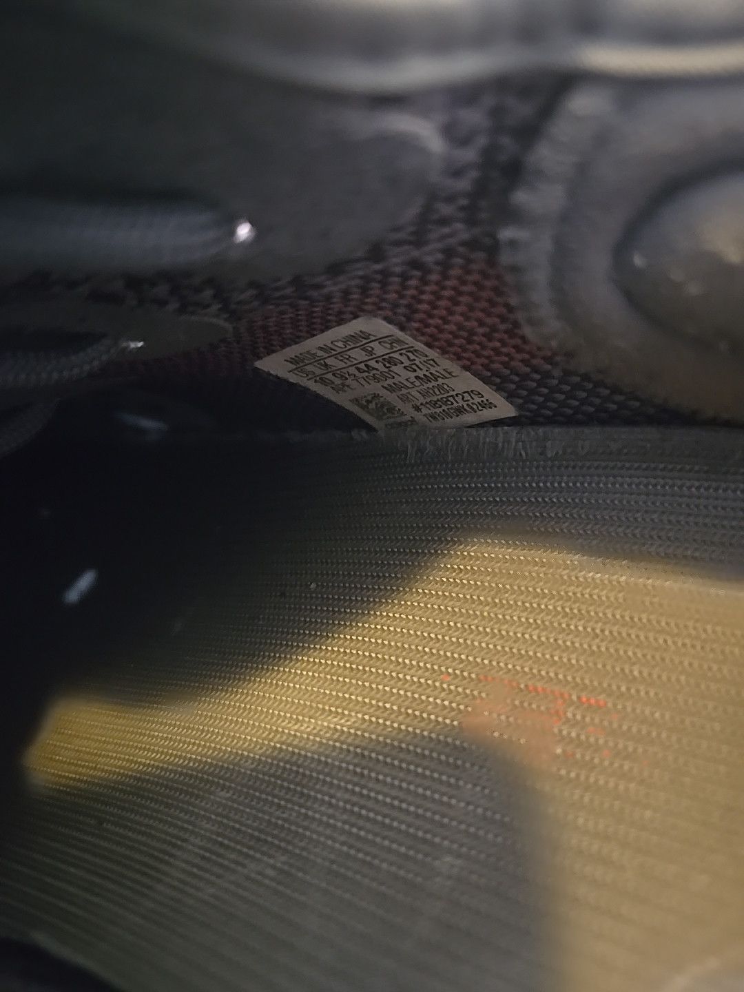 Yeezy Yeezy 350 v2 yeezy beluga 2.0 Size US 10 / EU 43 - 3 Thumbnail