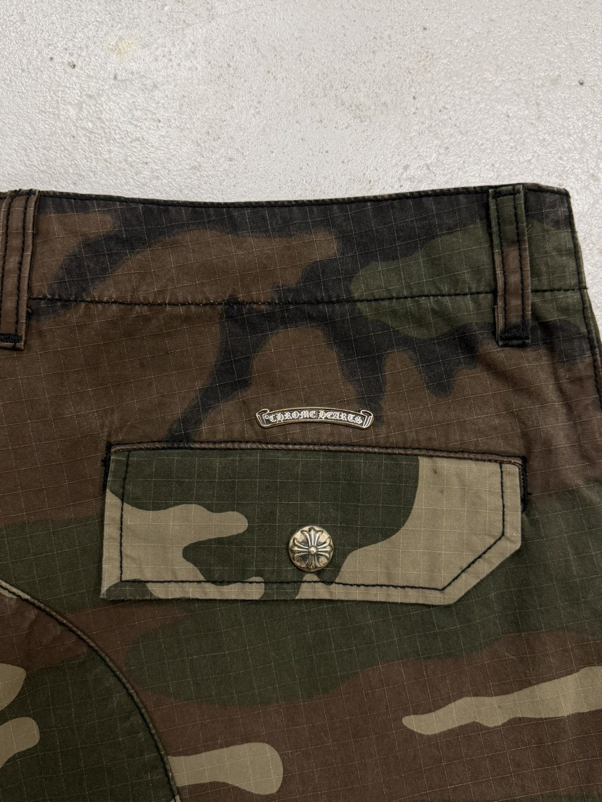 Chrome Hearts Chrome Hearts Leather Cross Patch Ripstop Camo Cargos W36 Size US 36 / EU 52 - 10 Thumbnail