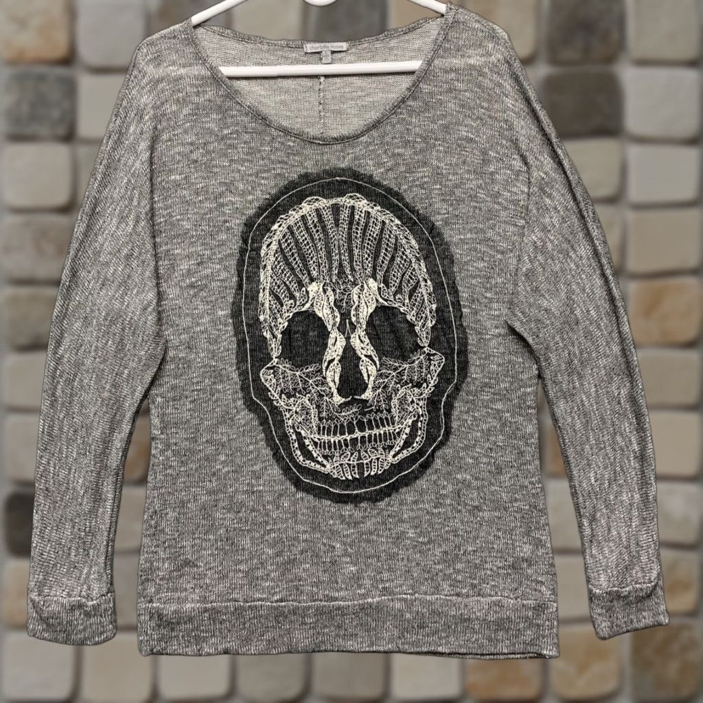 Vintage Charlotte Russe Pullover Top Women's Sz L Heather Gray White Crocheted Skull USA Pullover Knit Batwing Sleeve Casual Basic Womens Size L / US 10 / IT 46 - 1 Thumbnail