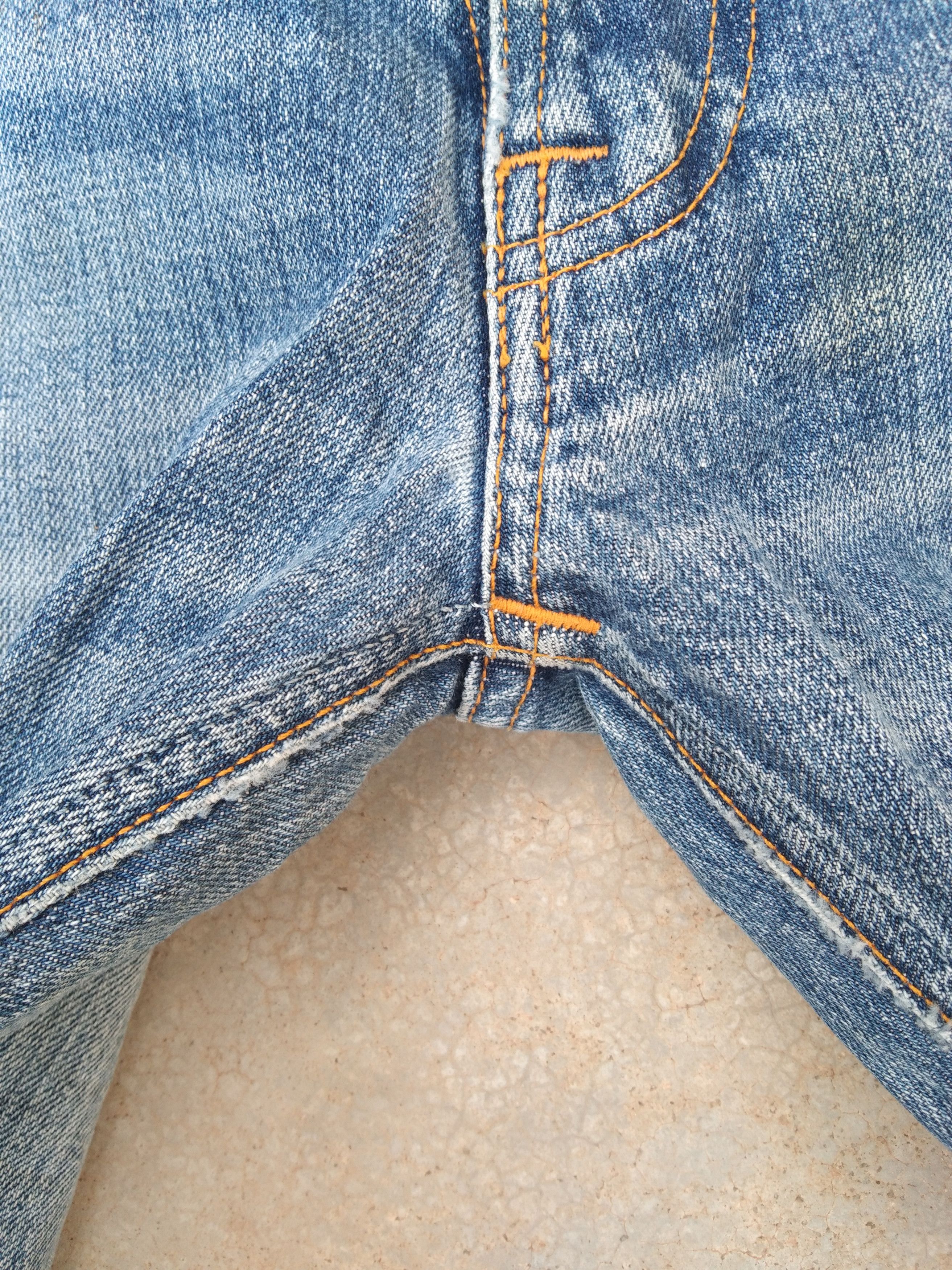 Nudie Jeans Vintage Distressed Nudie Faded Blue Released Hem Jeans 29x30 Size US 29 - 9 Thumbnail