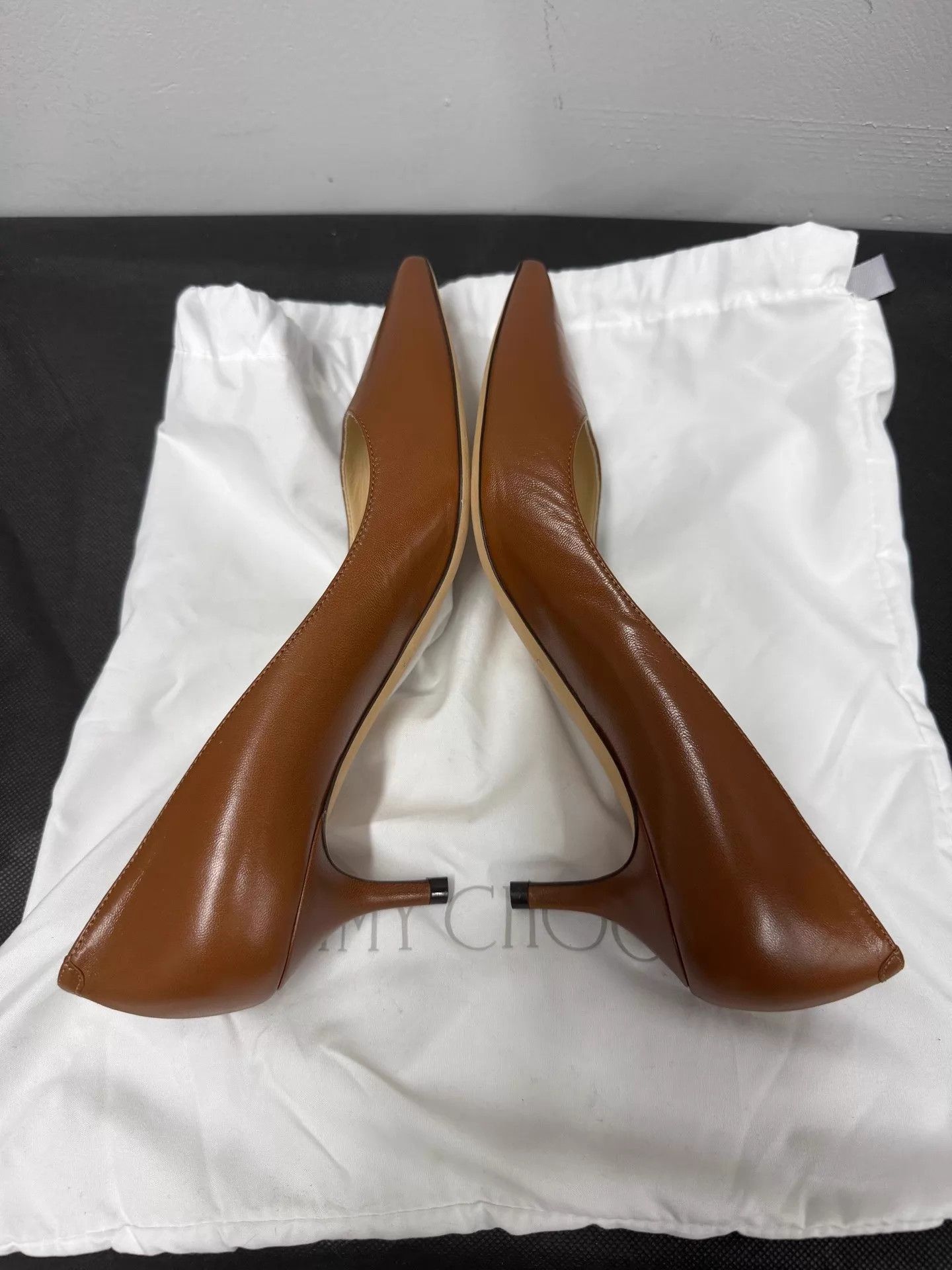 Jimmy Choo Jimmy Choo Calfskin Pointed Toe Pumps Size 38 Brand New Size US 7.5 / IT 37.5 - 4 Thumbnail