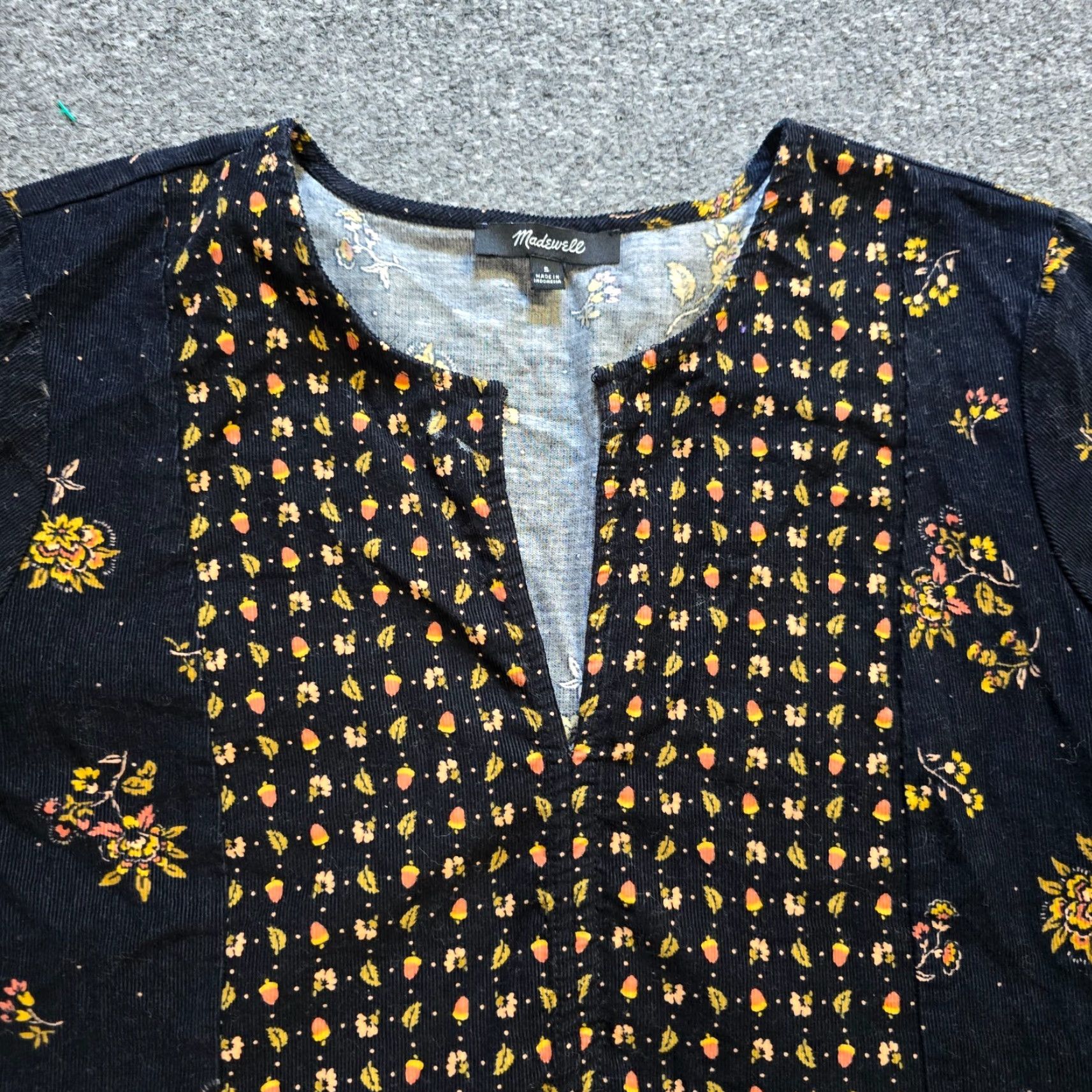 Madewell Madewell Top Women Small Black Floral Corduroy Peplum Short Sleeve Casual Blouse Size S / US 4 / IT 40 - 2 Thumbnail