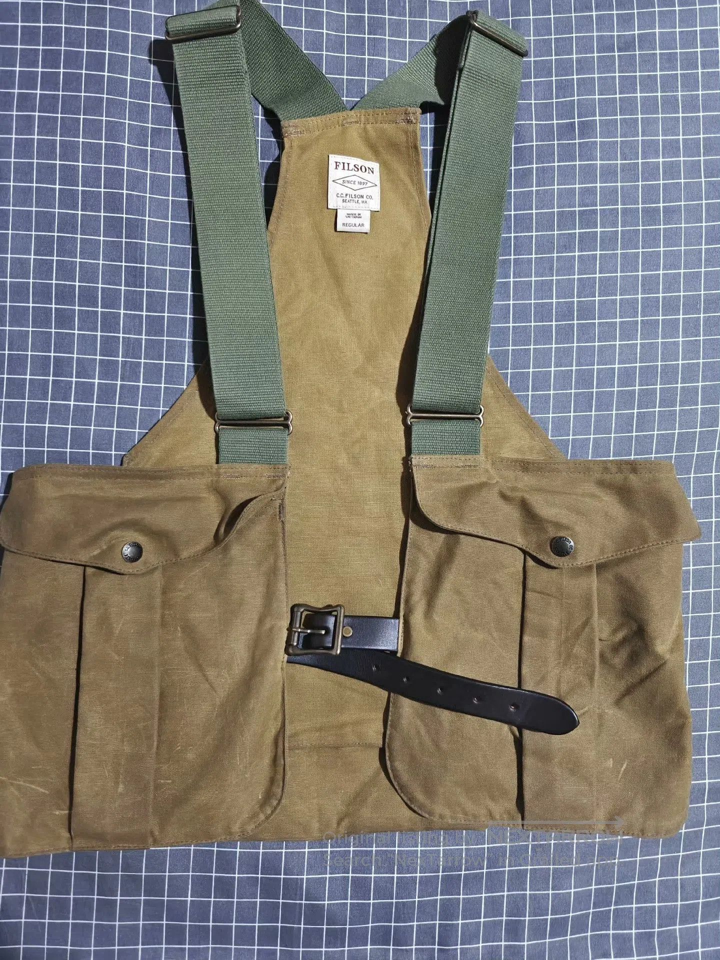 Filson Filson Oil Wax Fishing Vest. Size US L / EU 52-54 / 3 - 2 Thumbnail