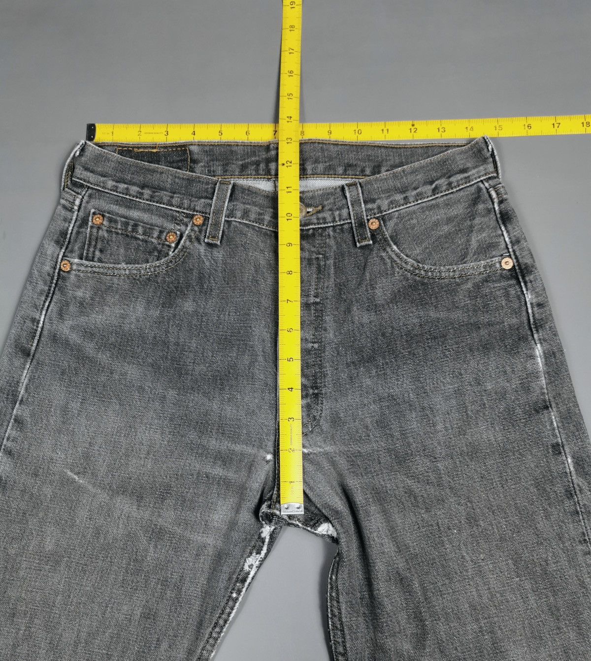 Levi's Vintage Levis 501 Black Denim Jeans Size US 29 - 10 Thumbnail