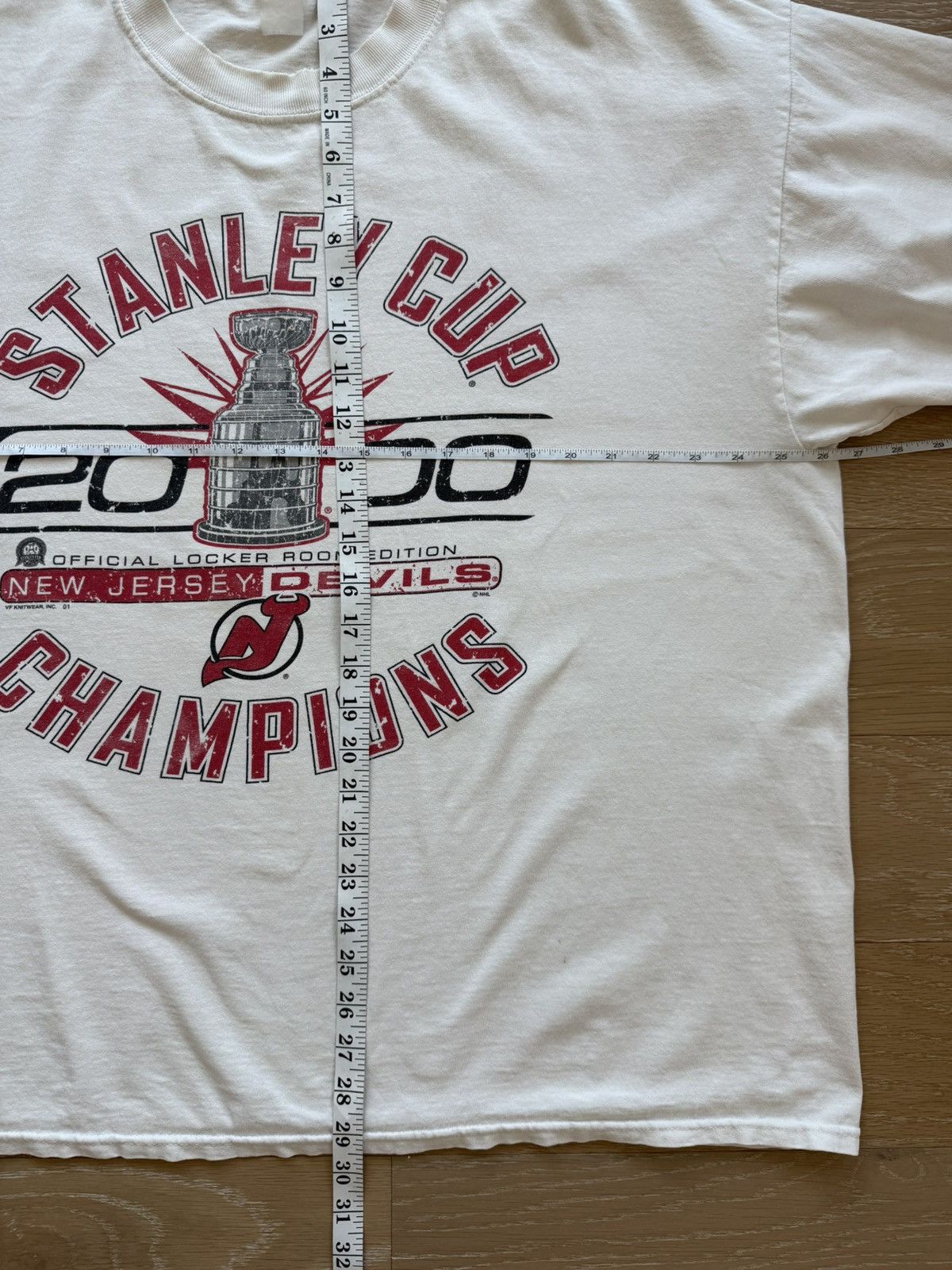 NHL Vintage 2001 New Jersey Devils NHL Stanley Cup Champions Size US XXL / EU 58 / 5 - 5 Thumbnail